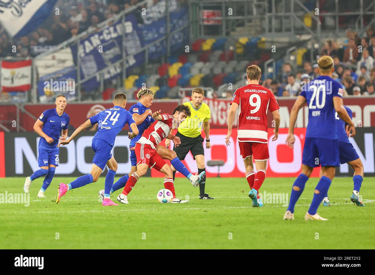Düsseldorf, Allemagne, 29.07.2023. Fortuna Duesseldorf vs Hertha BSC, football, 2. Bundesliga, 1. Journée, saison 2023/2024. LES RÈGLEMENTS DU LDF INTERDISENT TOUTE UTILISATION DE PHOTOGRAPHIES COMME SÉQUENCES D'IMAGES ET/OU QUASI-VIDÉO. Crédit : newsNRW / Alamy Live News Banque D'Images