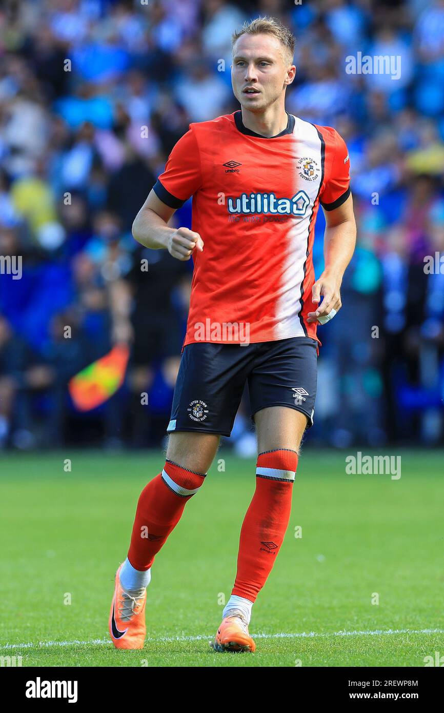 Sheffield, Royaume-Uni. 29 juillet 2023. L'attaquant de Luton Town Cauley Woodrow (10) lors du match amical de pré-saison Sheffield Wednesday FC vs Luton Town FC au Hillsborough Stadium, Sheffield, Royaume-Uni le 29 juillet 2023 Credit : Every second Media/Alamy Live News Banque D'Images