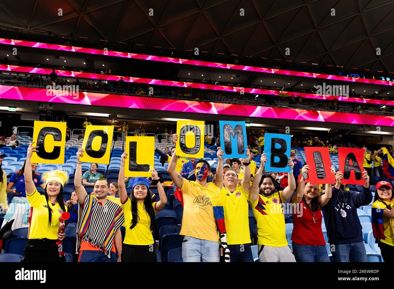 Sydney, Australie, 30 juillet 2023. Supporters colombiennes lors du match de coupe du monde féminin entre l'Allemagne et la Colombie au stade Allianz le 30 juillet 2023 à Sydney, en Australie. Crédit : Damian Briggs/Speed Media/Alamy Live News Banque D'Images