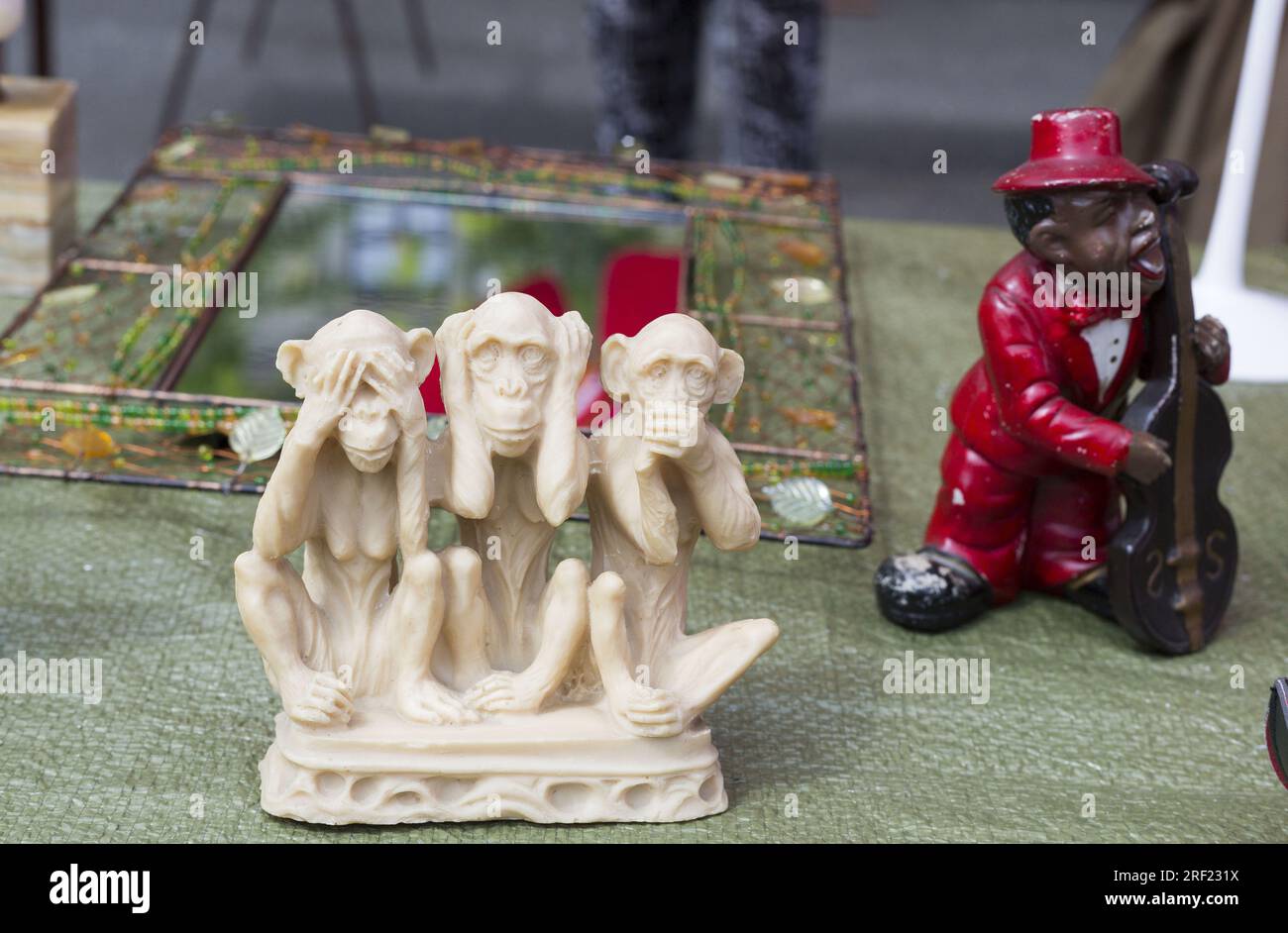 Trois Singes sages Banque D'Images