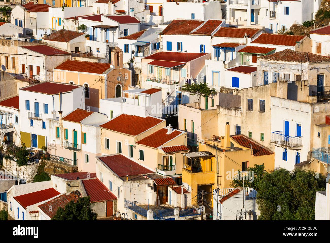 Avis de Ioulida village sur l'île de Kéa en Grèce. Banque D'Images
