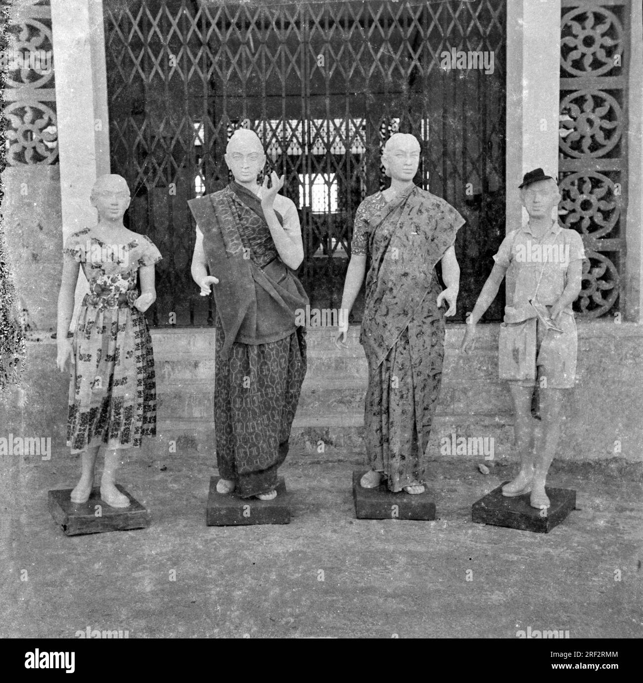Tirage Vintage Malacca 1900 - Homme Et Garçon, Photo D'époque Originale