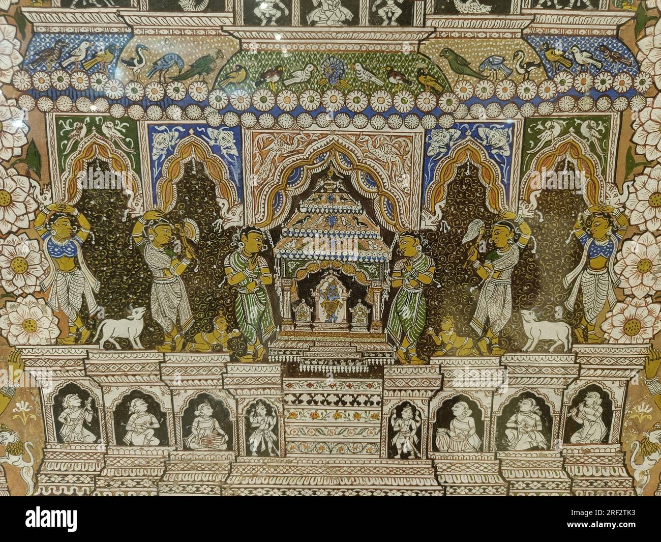 Gopis adorant Krishna sous forme de Pattachitra Banque D'Images