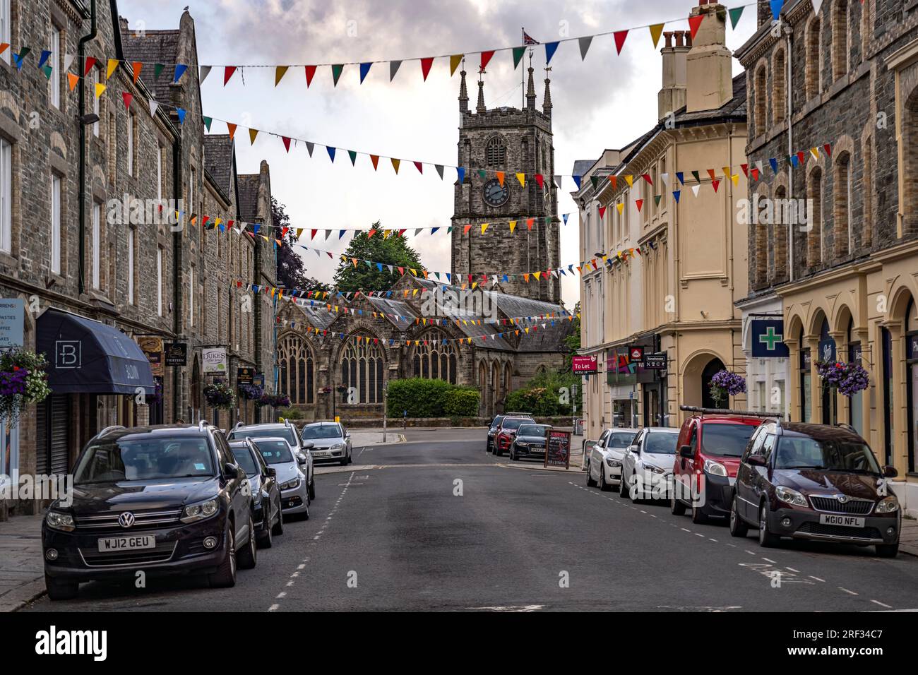 Innenstadt und Kirche von Tavistock, Devon, England, Großbritannien, Europa | Centre et église à Tavistock, Devon, Angleterre, Royaume-Uni de Grea Banque D'Images