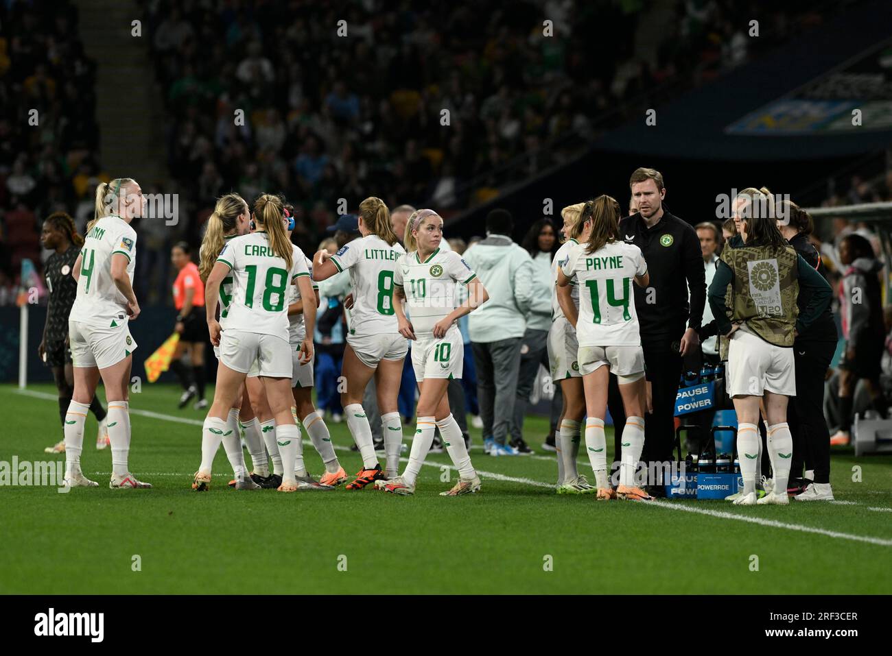 31 juillet 2023 ; Brisbane Stadium, Brisbane, Queensland, Australie : coupe du monde féminine football Groupe B, République d'Irlande contre Nigeria ; l'Irlande se regroupe pendant une pause crédit : action plus Sports Images/Alamy Live News Banque D'Images