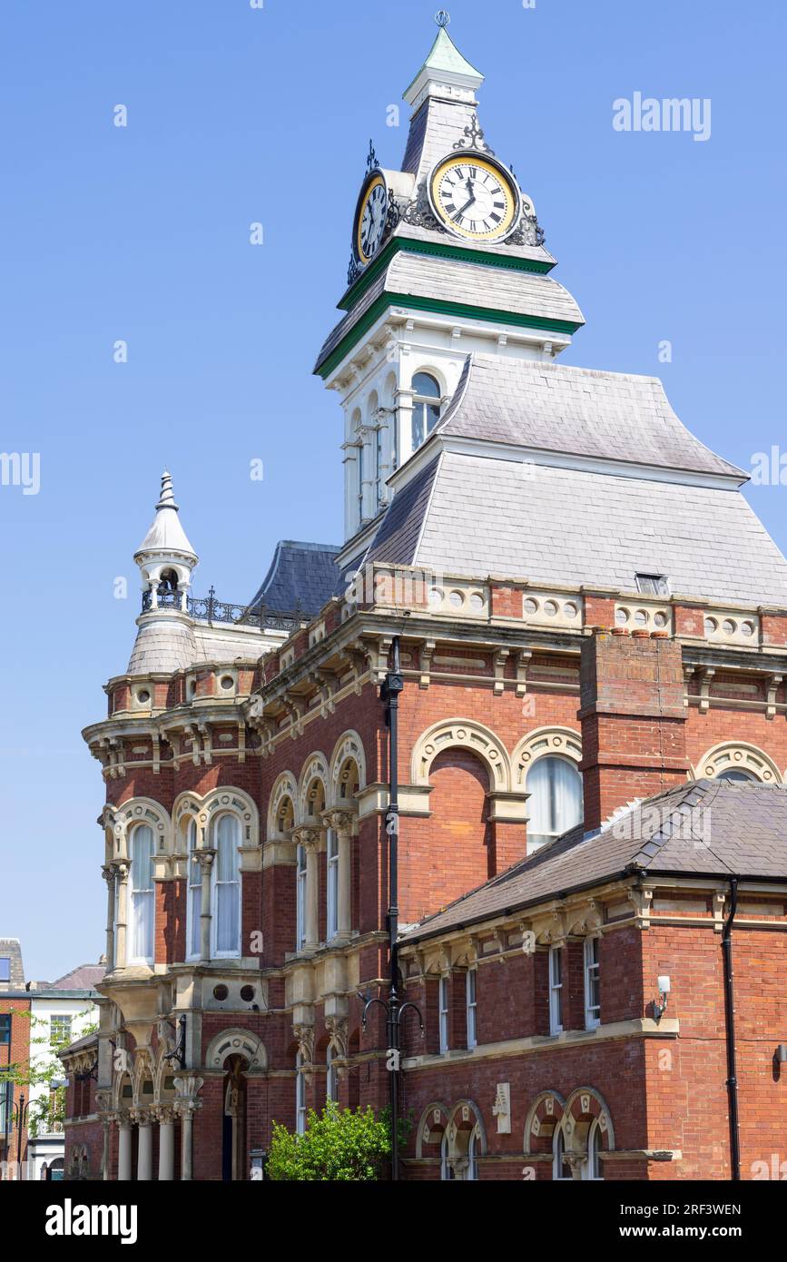 Grantham Lincolnshire Grantham Guildhall bâtiment municipal sur St Peter's Hill Grantham Lincolnshire Angleterre GB Europe Banque D'Images