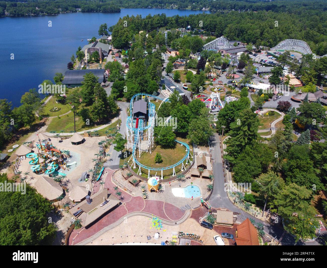 Vue aérienne du parc historique du lac Canobie par le lac Canobie dans la ville de Salem, New Hampshire NH, États-Unis. Banque D'Images