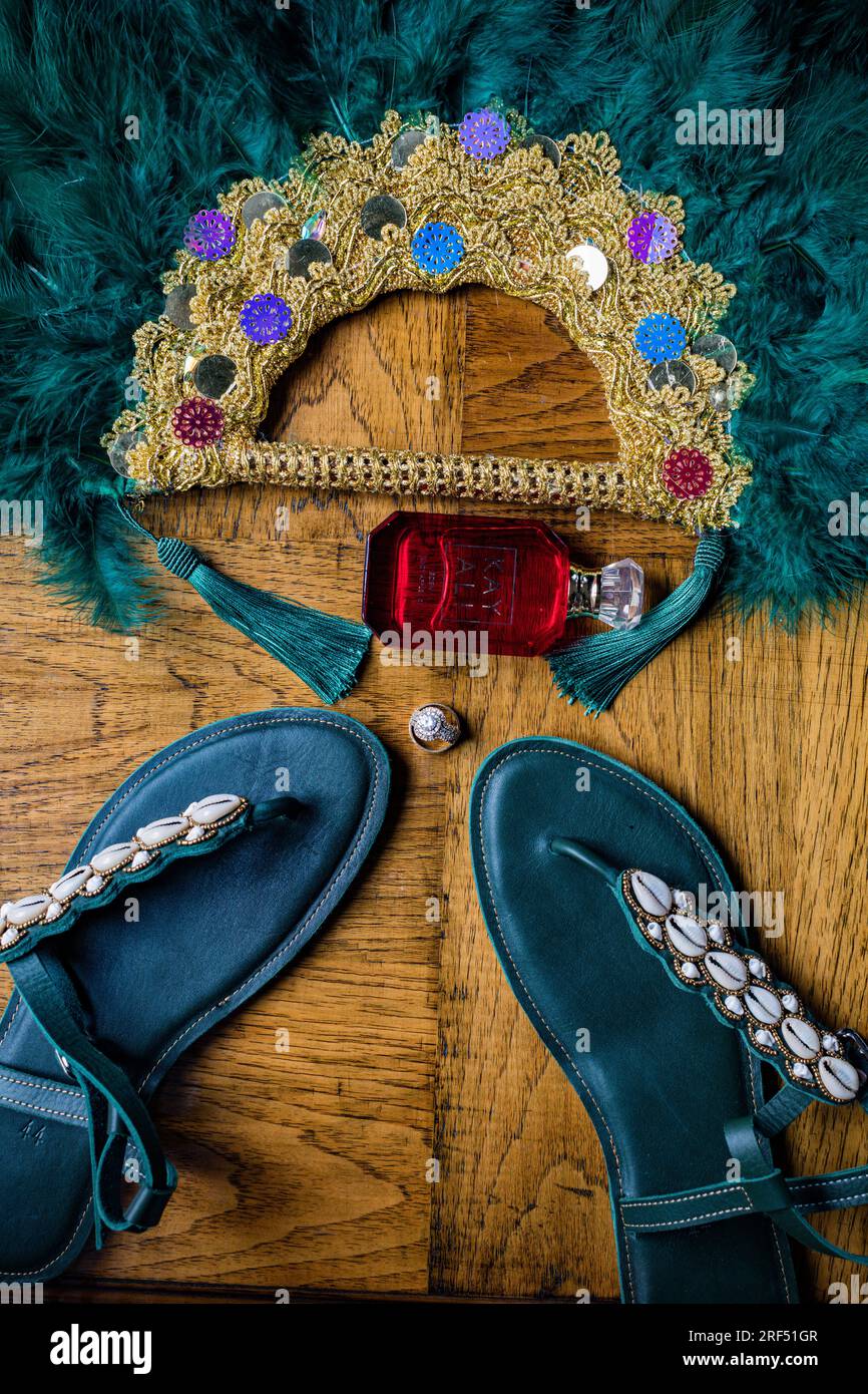 Couple de mariage beaux accessoires détails Sandales africaines Open Leather Shoes Banque D'Images