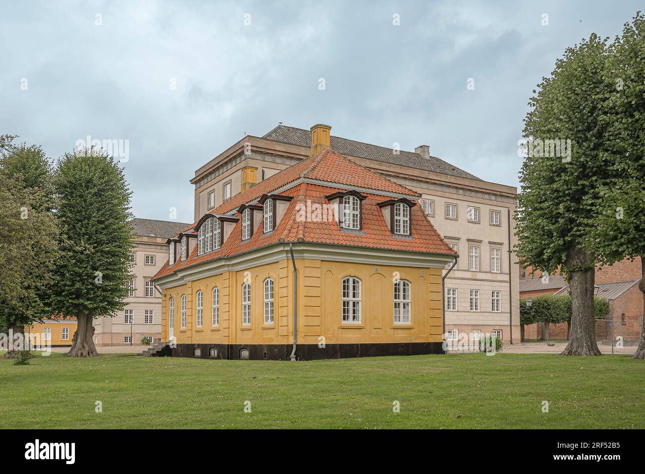 La maison jaune d'Ingemann au pensionnat de l'Académie Sorø, Sorø, 29 juillet 2023 Banque D'Images