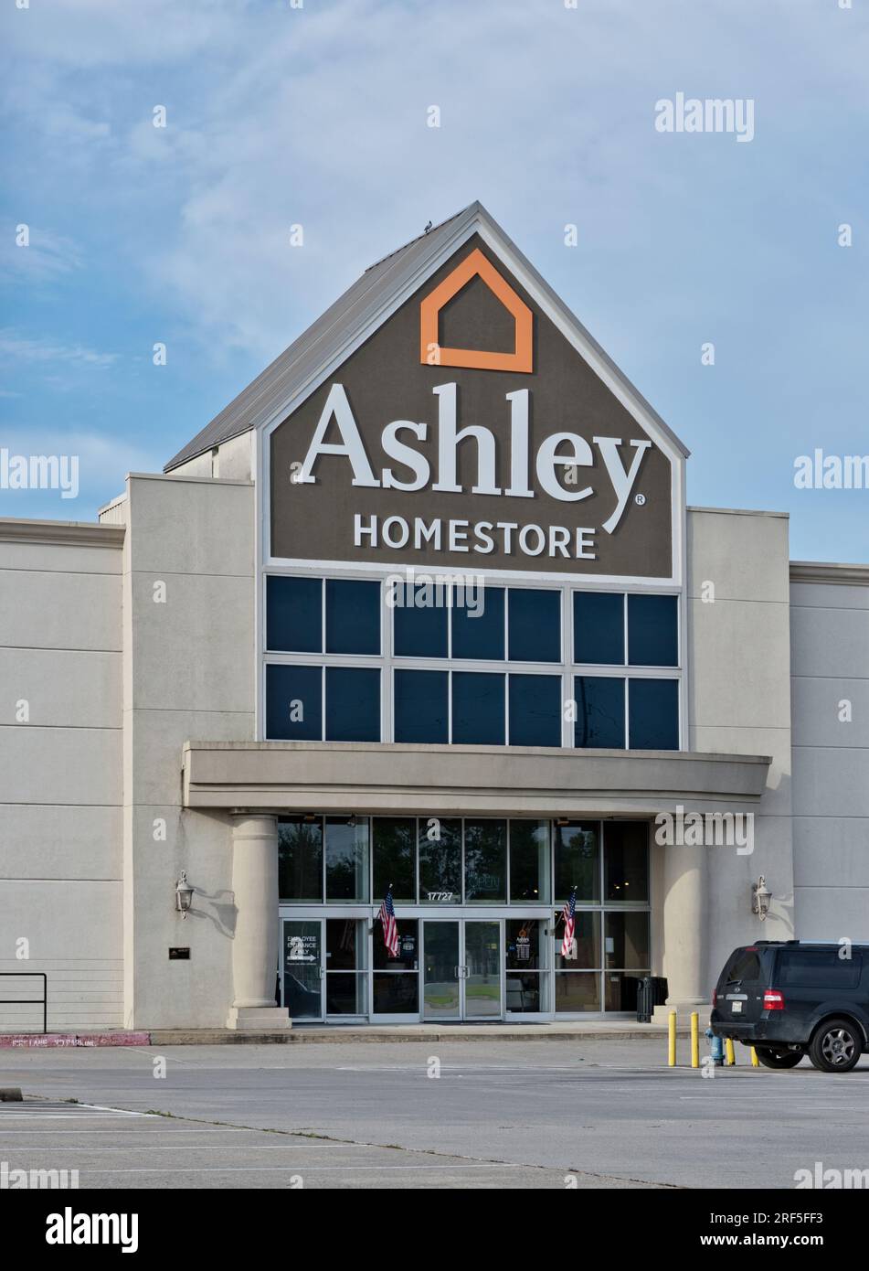 Houston, Texas États-Unis 07-04-2023, Ashley Homestore extérieur du bâtiment à Houston, TX. Chaîne de magasins de meubles américaine fondée en 1997. Banque D'Images
