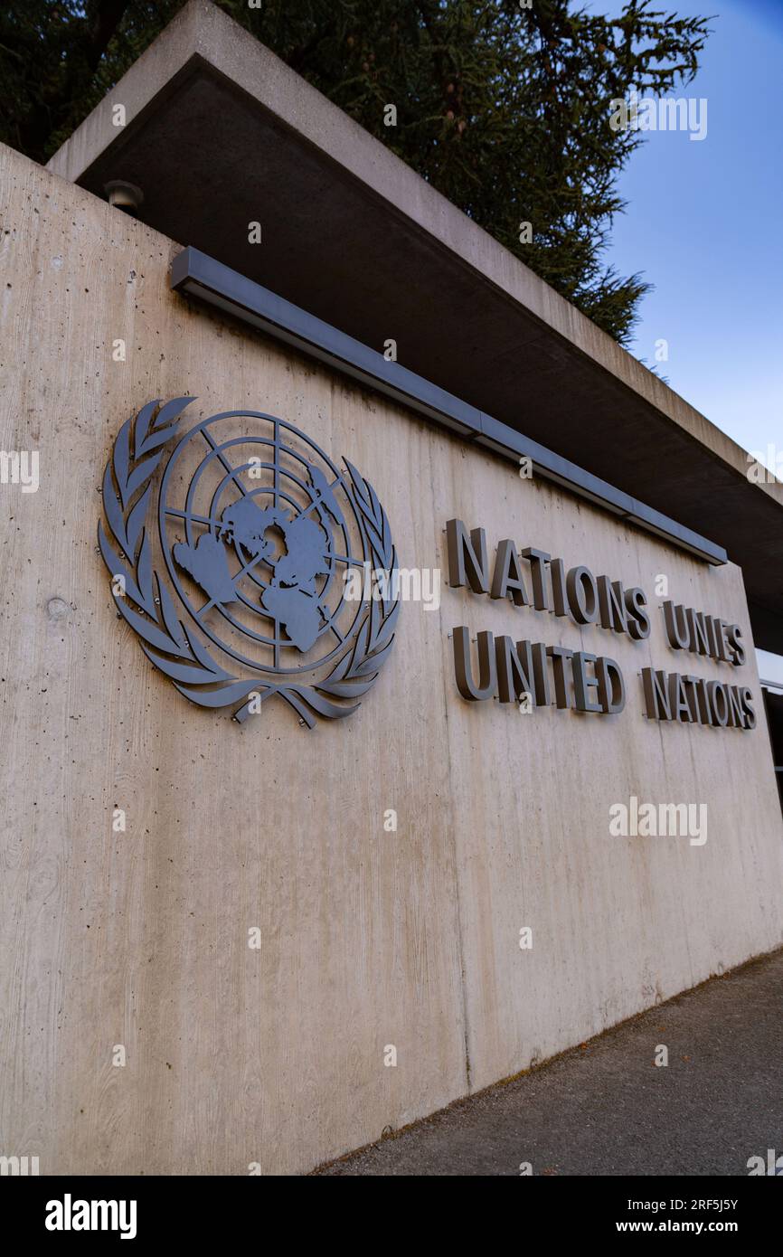 Genève, Suisse - 25 mars 2022 : l'Office des Nations Unies à Genève, situé dans l'historique Palais des Nations, est le deuxième plus grand centre des Nations Unies a Banque D'Images