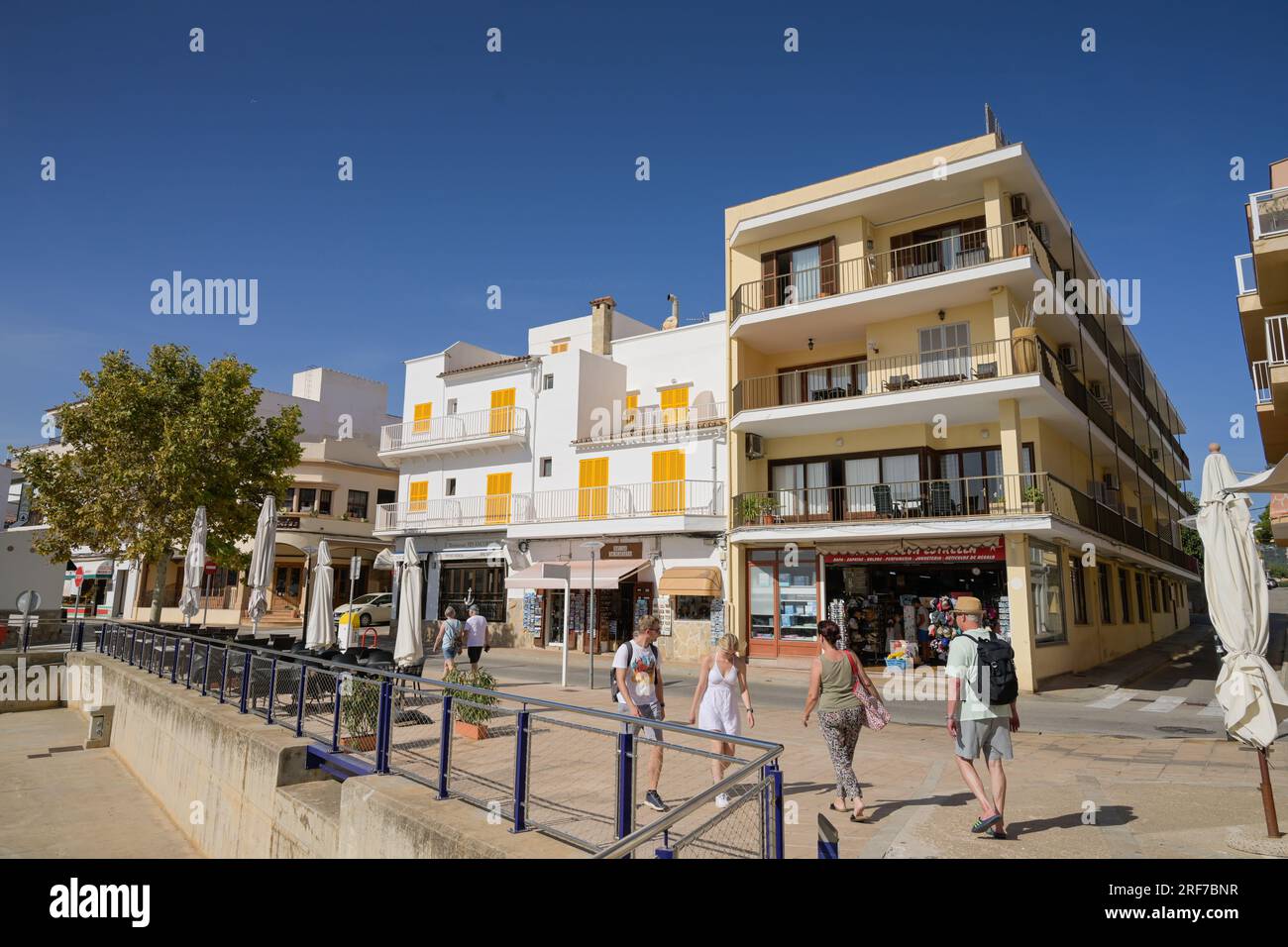 Hôtels, Strandpromenade, Hafen, Cala Rajada, Mallorca, Espagnol Banque D'Images