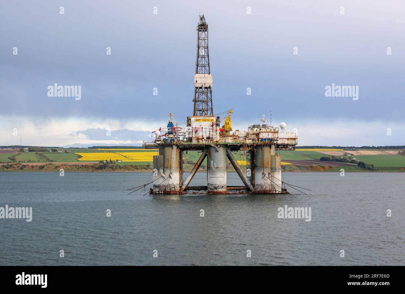 Plate-forme élévatrice pour environnements difficiles GSF Arctic III, plate-forme de forage pétrolier offshore, champs de la mer du Nord, plates-formes semi-submersibles, extraction de combustibles fossiles Banque D'Images