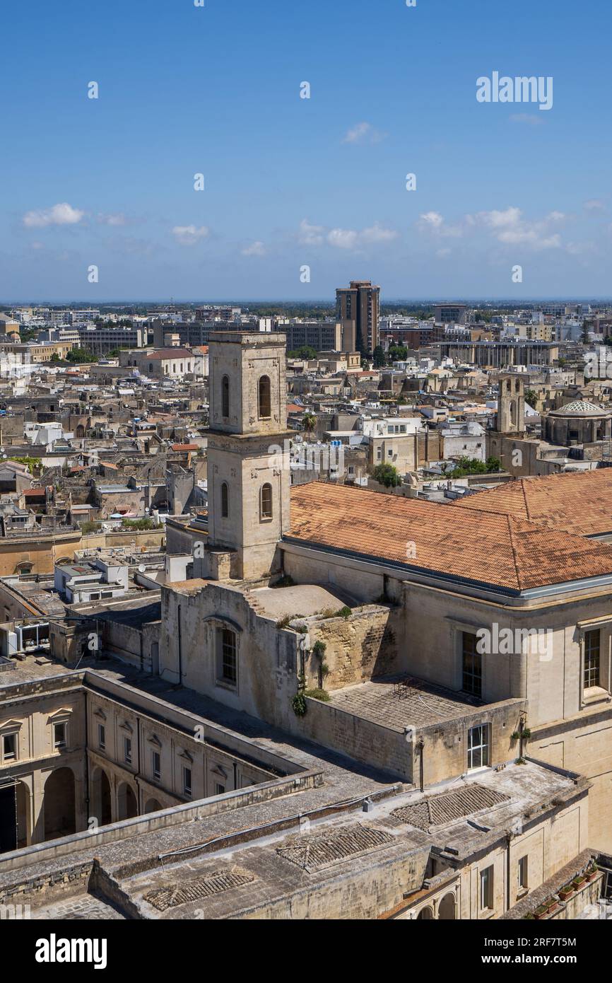 Vue de Lecce depuis le clocher de la cathédrale, Pouilles, Italie, Europe Banque D'Images