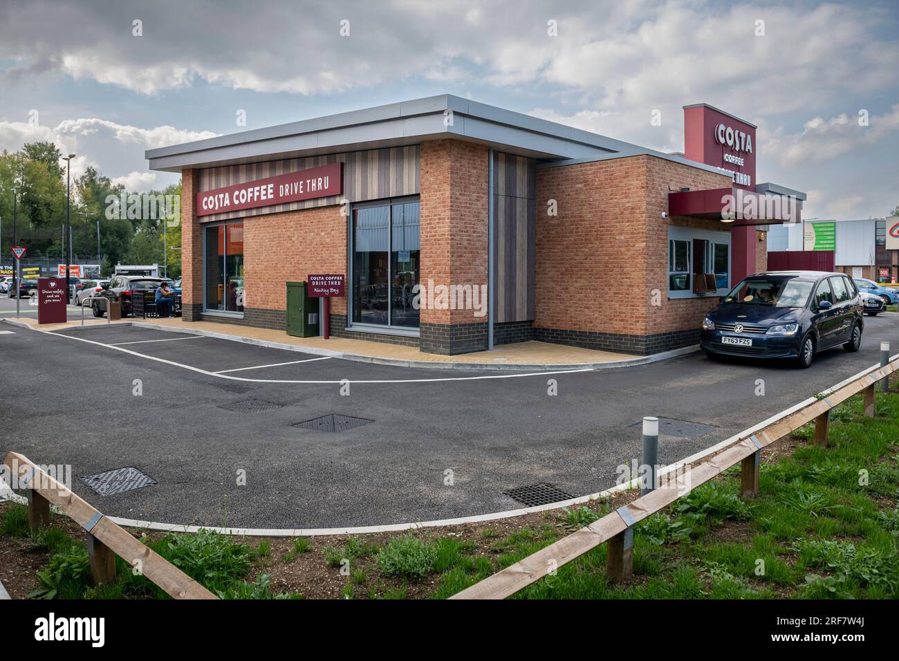 Un drive-in Costa Coffee à Newbury Berkshire Banque D'Images
