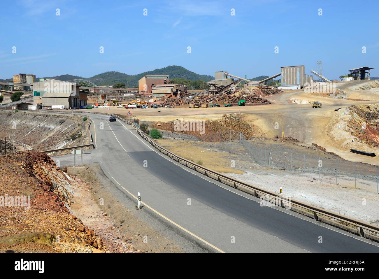 Mines Riotinto. Cerro Colorado est une mine à ciel ouvert, technique d'extraction de minéraux à ciel ouvert. Riotinto est un gisement minéral de chalcopyrite et Banque D'Images