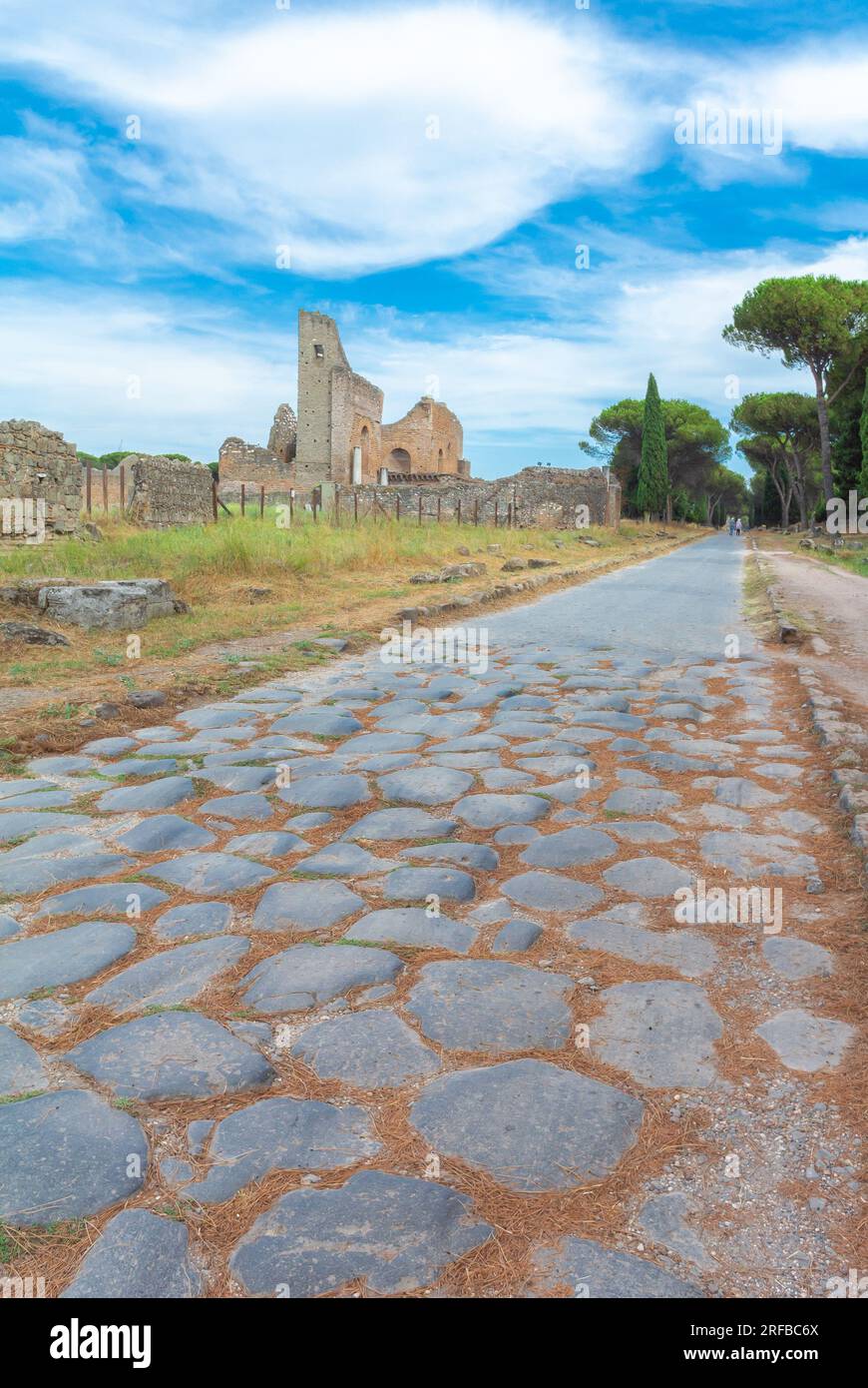 Rome, Latium, Italie, Un paysage avec Villa des Quintili, en italien ; santa maria nova villa dei quintili. Banque D'Images