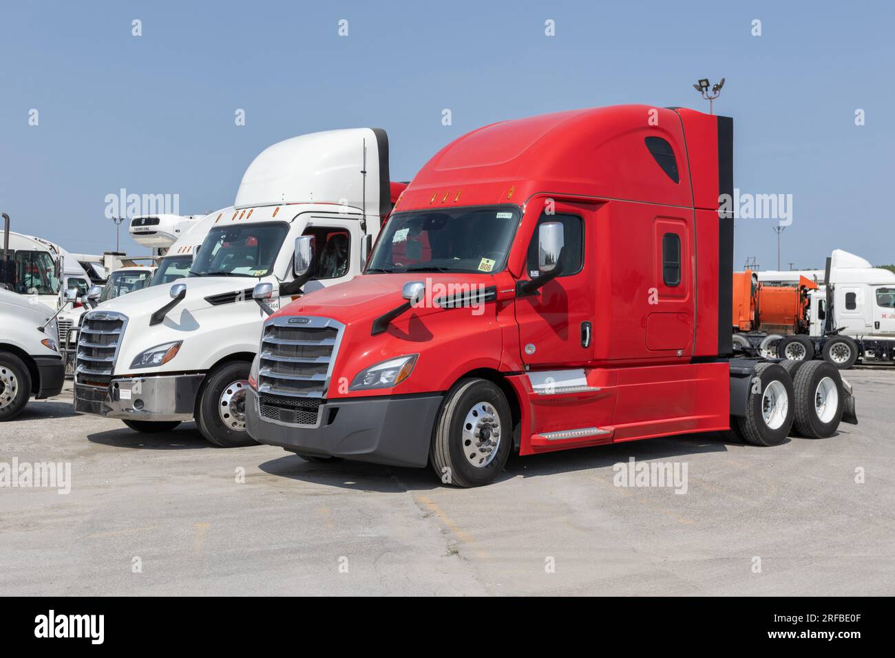 Indianapolis 1 août 2023 camions semitracteurs Freightliner