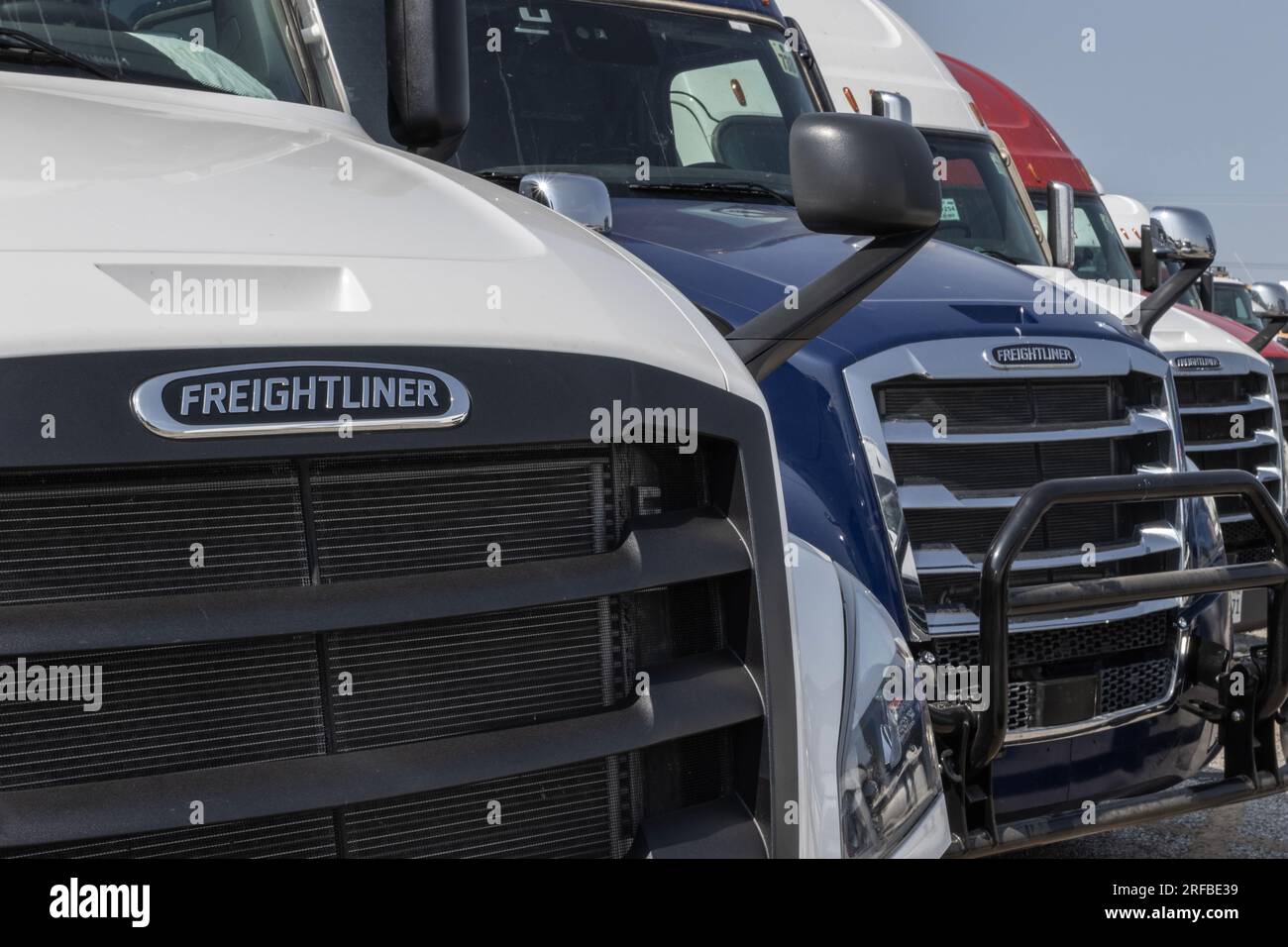 Indianapolis 1 août 2023 camions semitracteurs Freightliner