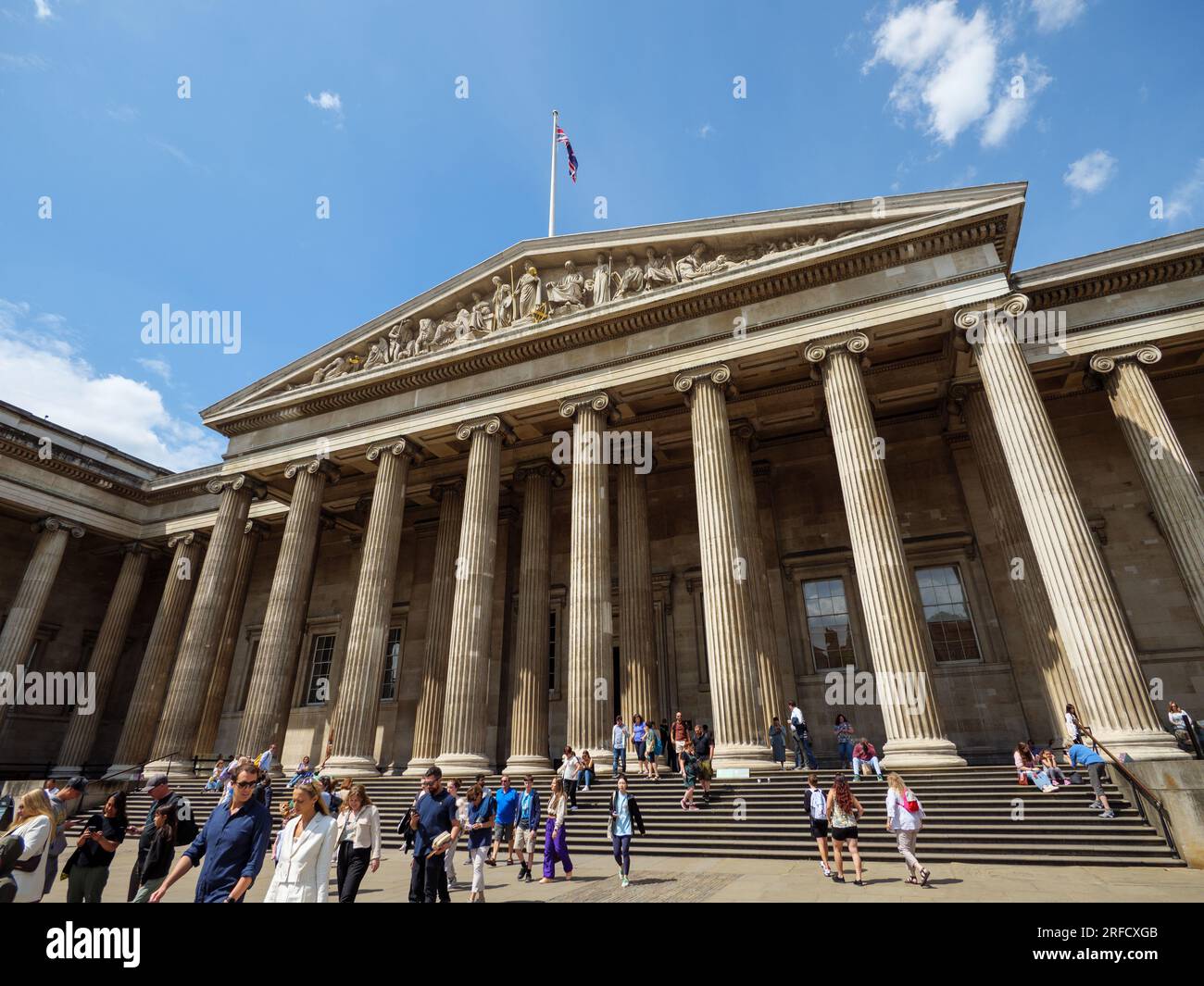 Entrée principale du British Museum, Londres, Royaume-Uni Banque D'Images