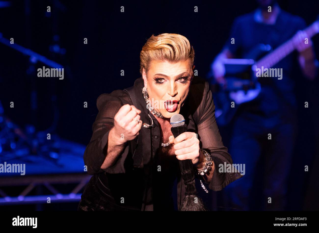 Édimbourg, Écosse, Royaume-Uni. 2 août 2023. Le lancement du gala de l'Assemblée présente les meilleures productions à jouer sur les sites de l'Assemblée pendant l'Edinburgh Fringe 2023. Pic ; Reuben Kaye du Butch est de retour. Iain Masterton/Alamy Live News Banque D'Images