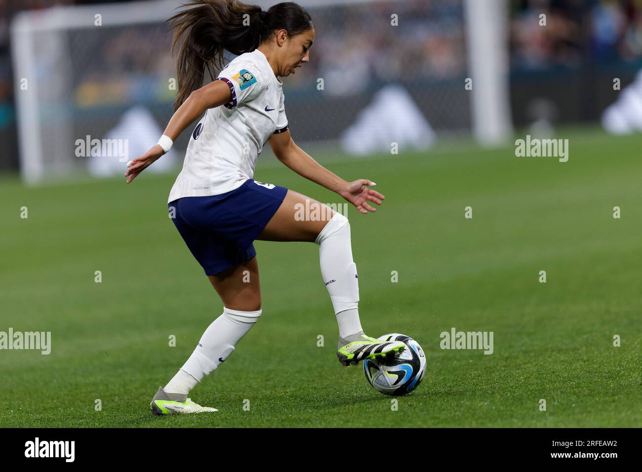 Sydney, Australie. 02 août 2023. La française Selma Bacha contrôle le ballon lors du match de groupe F de la coupe du monde féminine de la FIFA 2023 entre le Panama et la France au stade de football de Sydney le 2 août 2023 à Sydney, en Australie Credit : IOIO IMAGES/Alamy Live News Banque D'Images