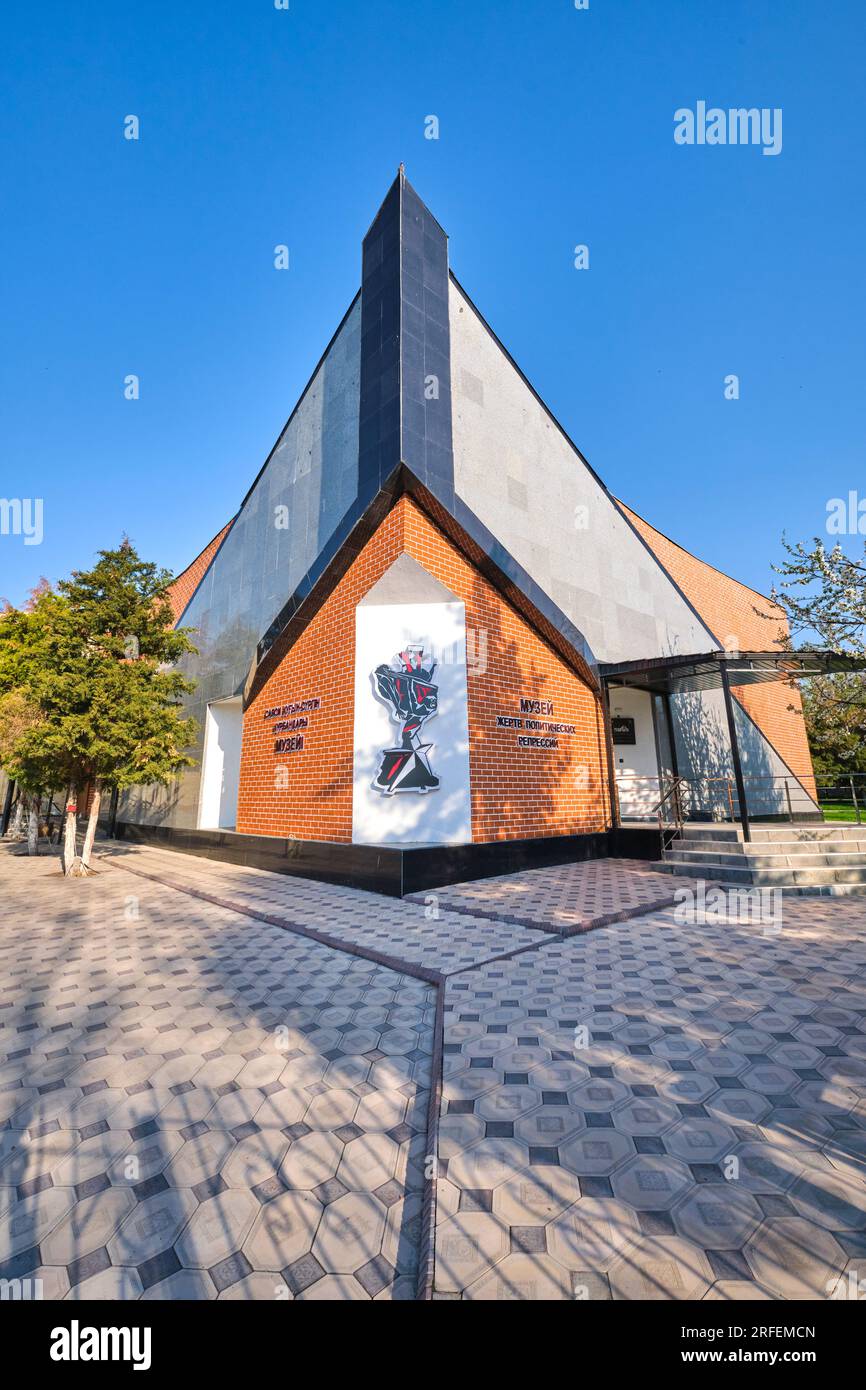 Vue extérieure du musée. Au Musée des victimes de la répression politique à Shymkent, Kazakhstan. Banque D'Images