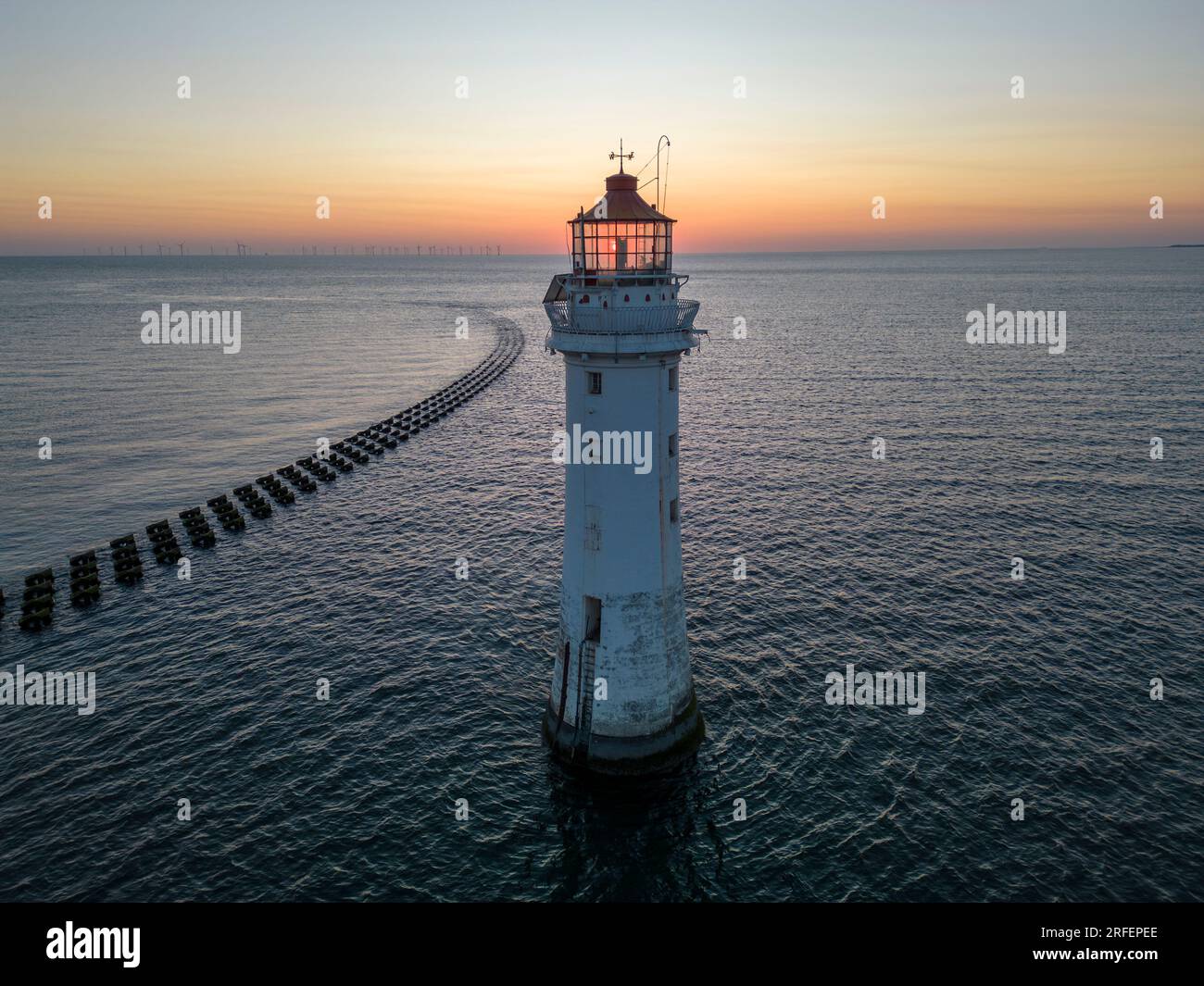 Nouveau phare de Brighton à Perch Rock au coucher du soleil, Wirral, Merseyside, Angleterre Banque D'Images