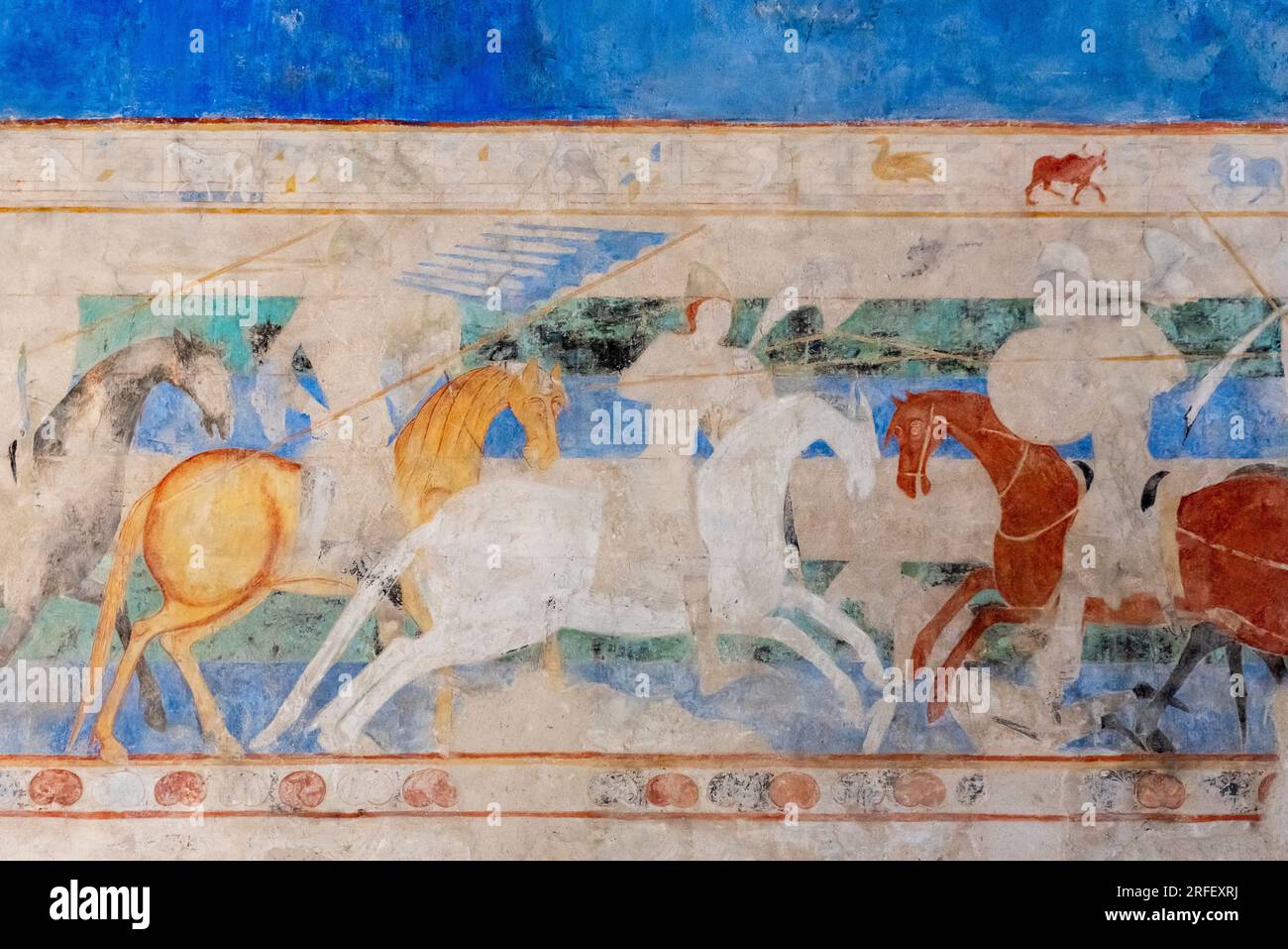 France, Aude, Carcassonne, cité médiévale classée au patrimoine mondial de l'UNESCO, peinture murale de la fin du 12e siècle représentant les batailles entre Francs et Sarrasins Banque D'Images