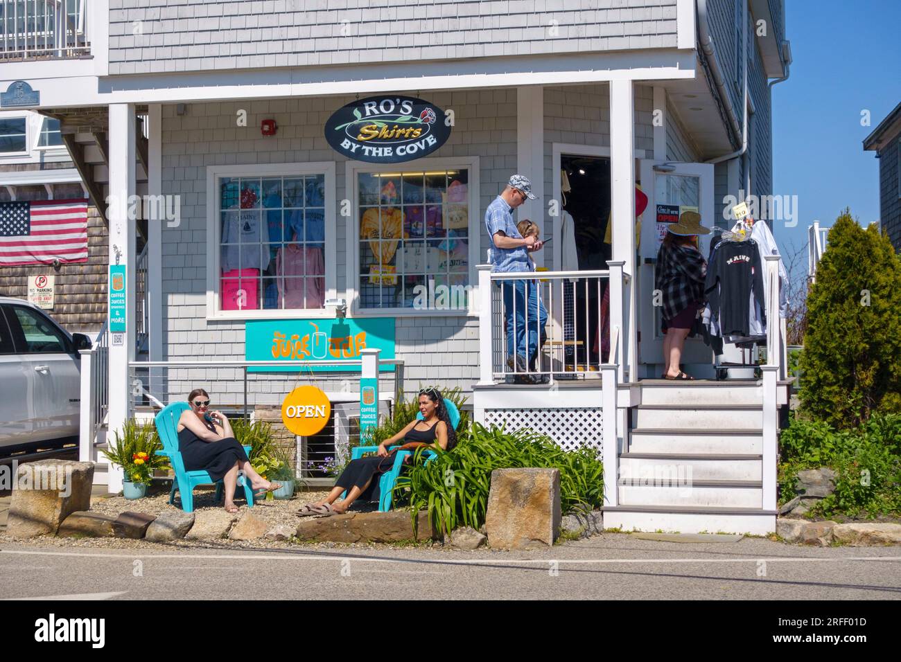 États-Unis, Maine, États-Unis, Maine, Ogunquit, Perkins Cove, boutique de souvenirs, t-shirts Banque D'Images