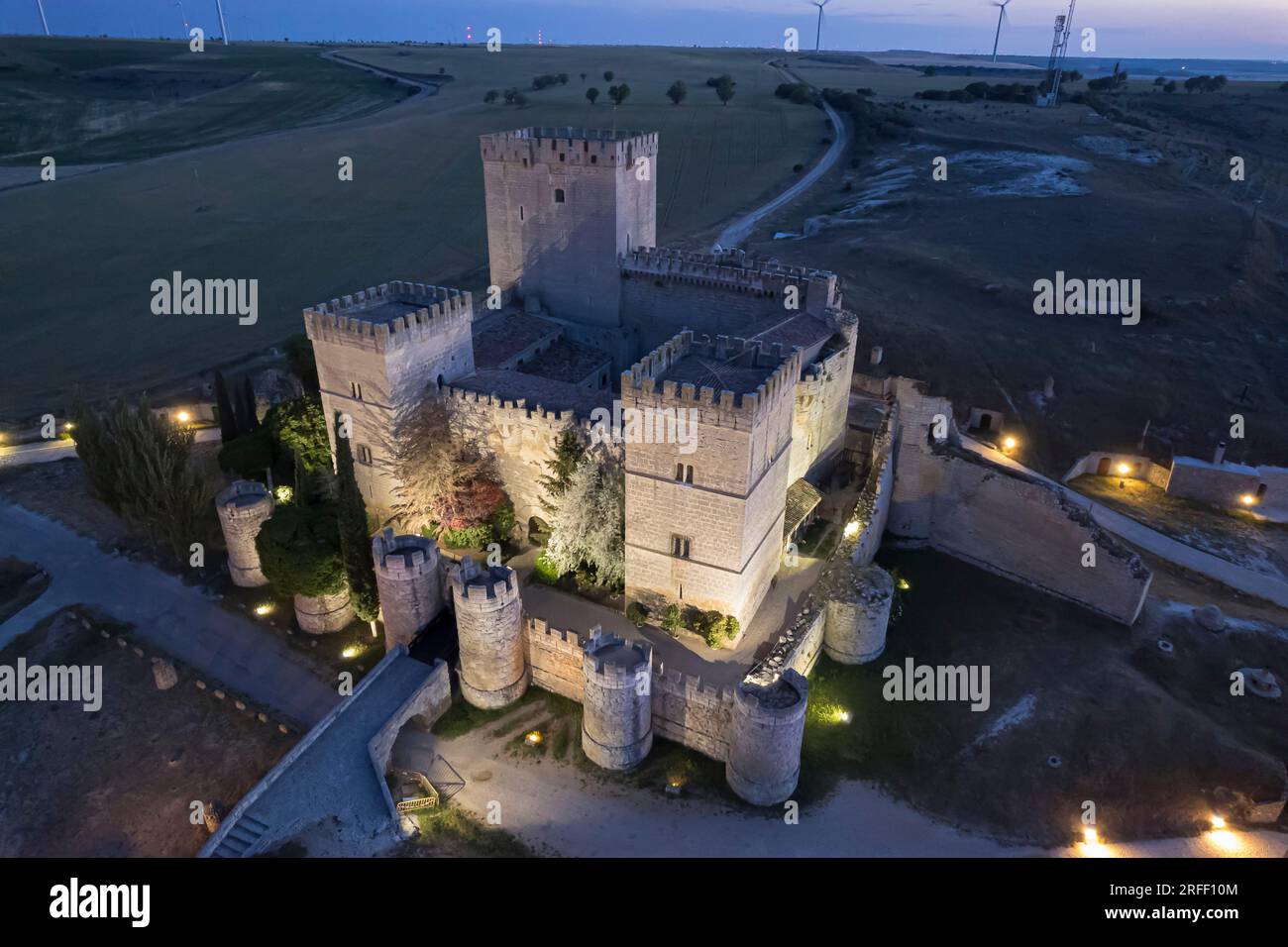 Espagne, Castille-et-Léon, Montealegre de Campos, Ampudia, le château (vue aérienne) Banque D'Images