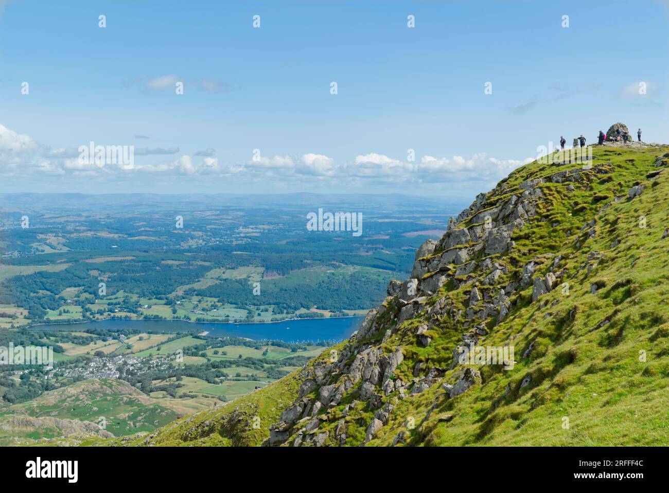 Vieil homme de Coniston en été, Lake District Banque D'Images