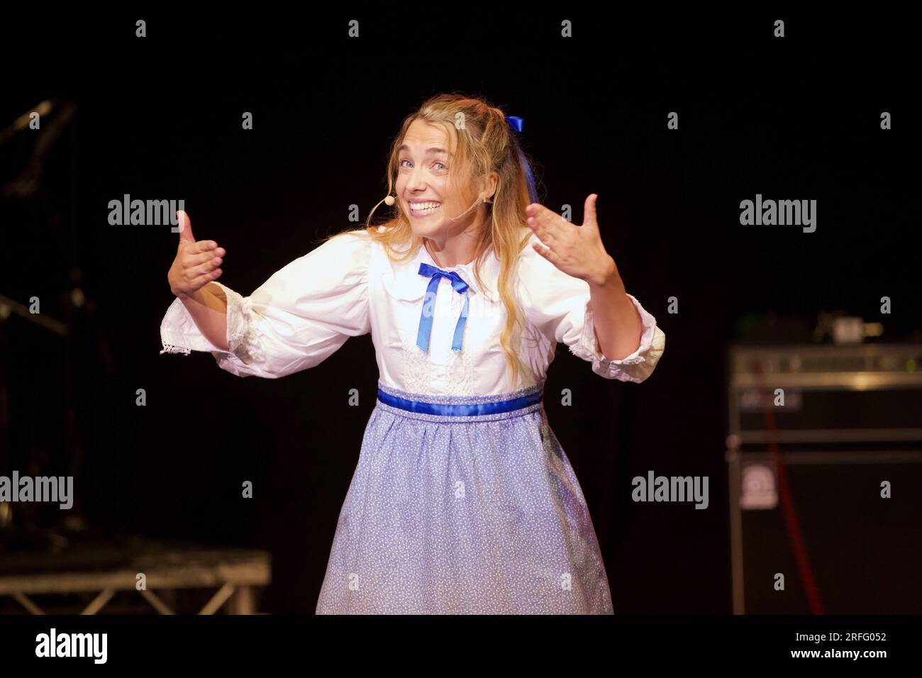 Edimbourg, Royaume-Uni, 2 août 2023 : Erin Armstrong se produit à Lena au Festival Fringe d'Edimbourg. Photo : DB Media Services / Alamy Banque D'Images