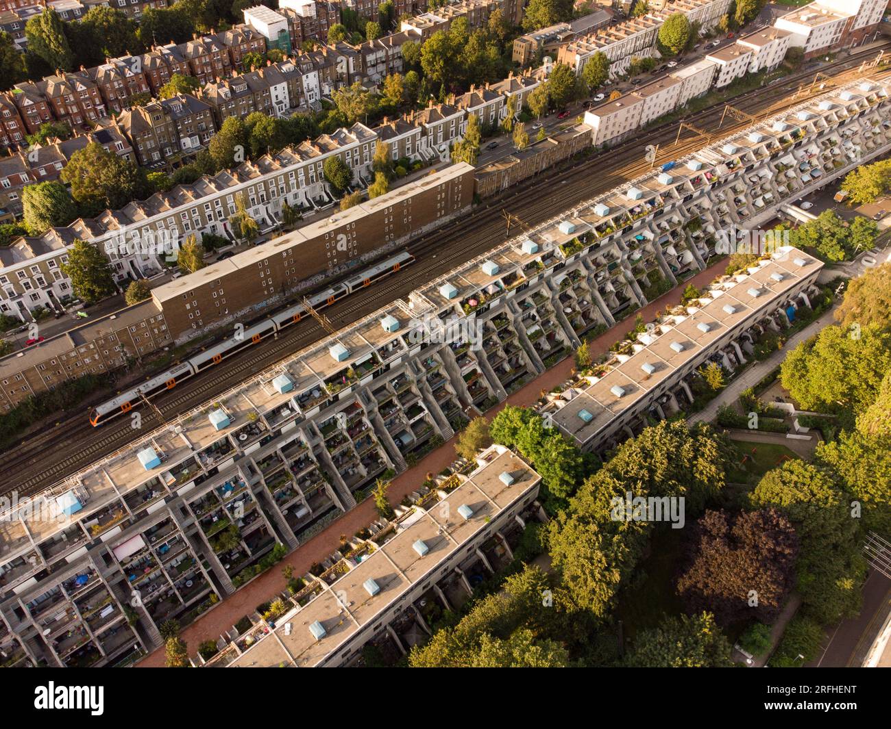 Rowley Way, Alexandra et Ainsworth Estate, North West London, Camden, Angleterre, Royaume-Uni Banque D'Images