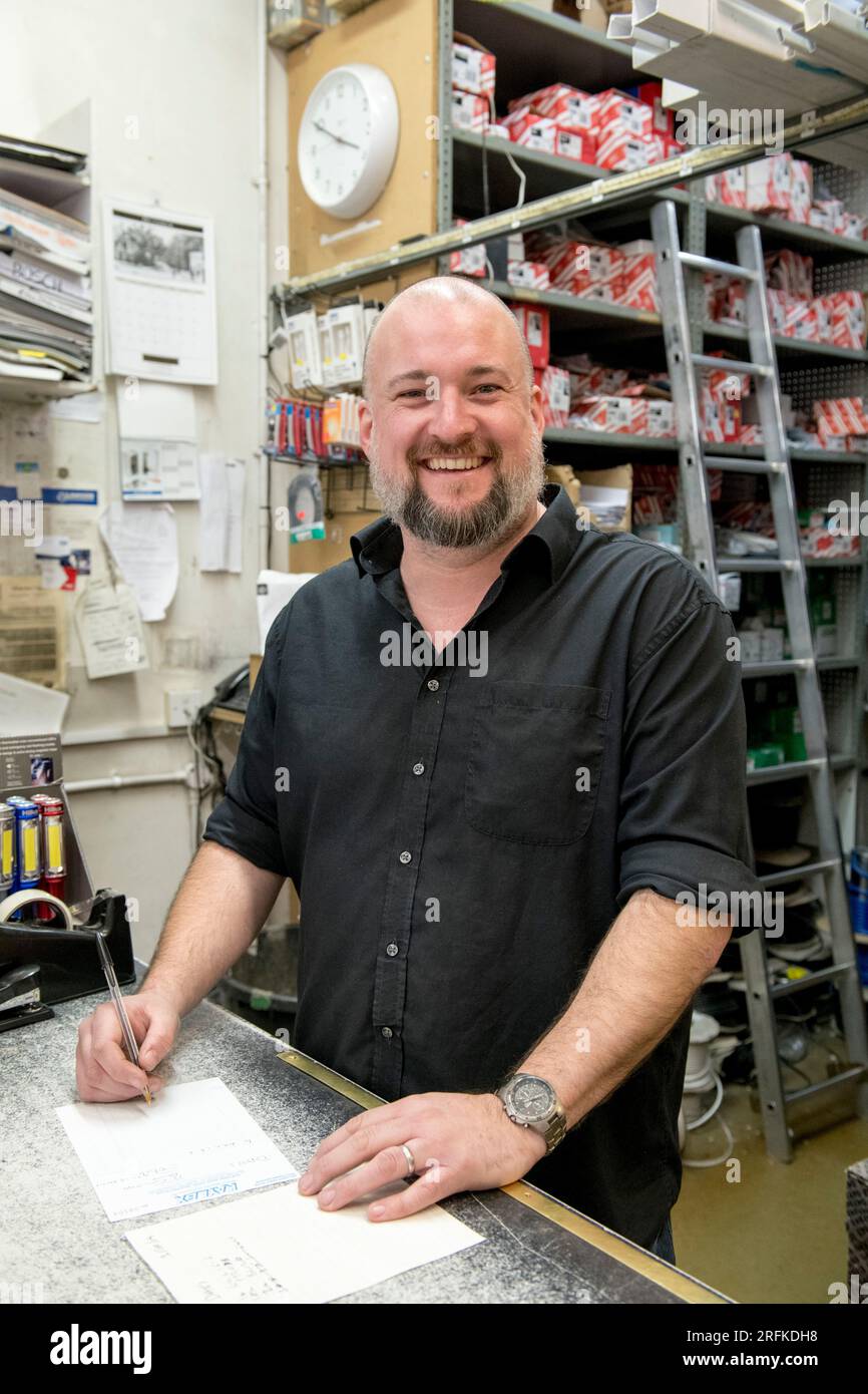 Une quincaillerie appelée Kaylex à Pinner Green Harrow Londres Banque D'Images