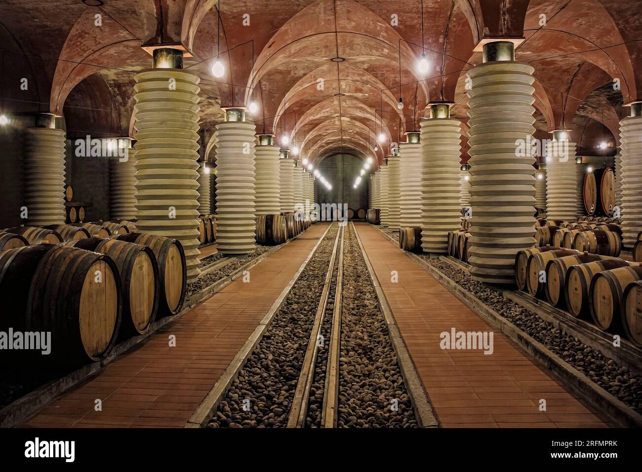 Italie Toscane Suvereto Cellar Petra Wine ou Cellar Moretti Arch Mario Botta Banque D'Images