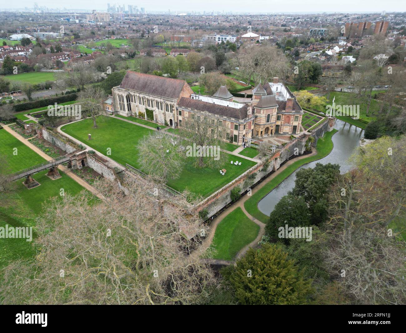 Eltham Palace Southeast London drone britannique, aérien Banque D'Images