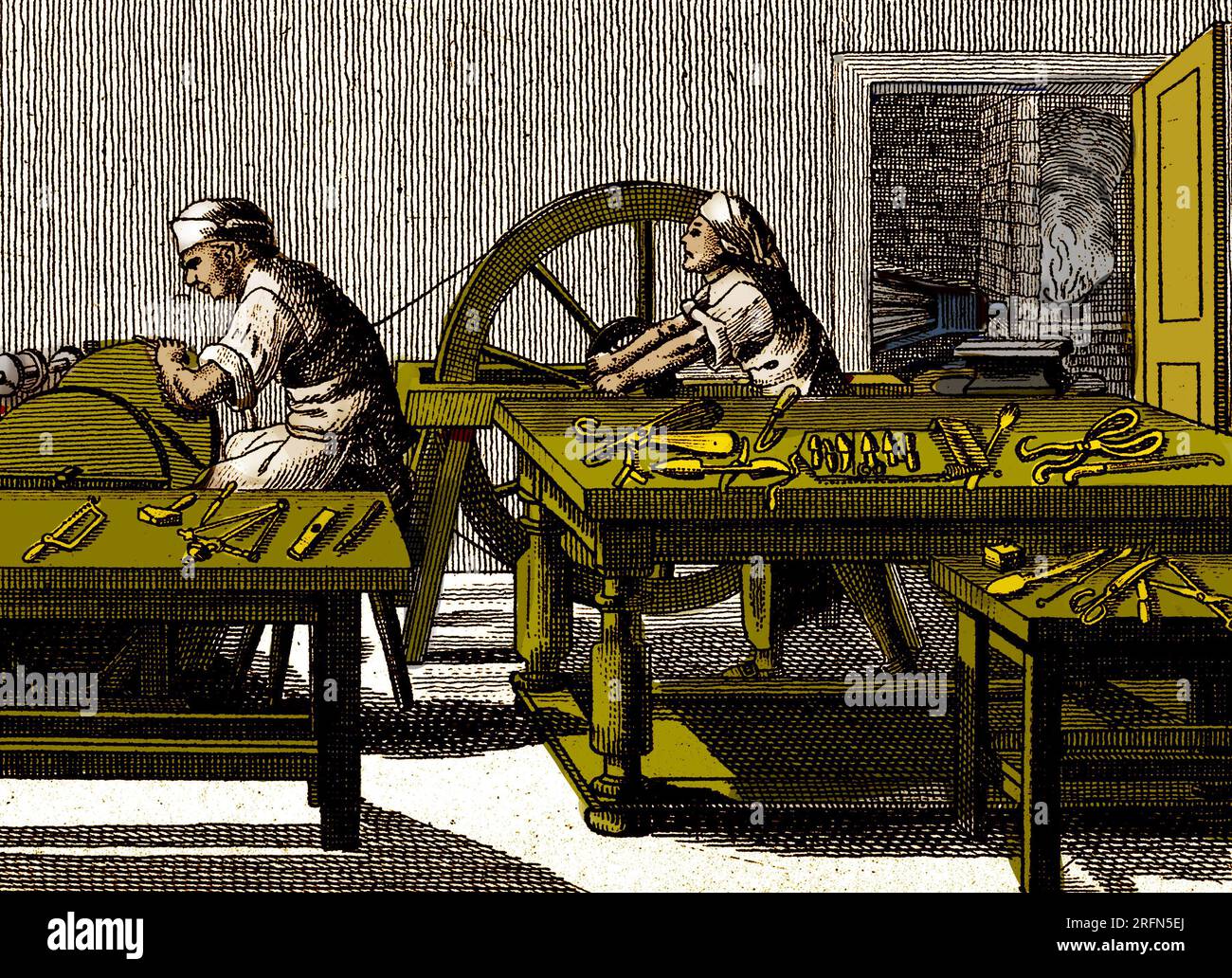 Gravure montrant la fabrication d'instruments chirurgicaux.Une forge est affichée en arrière-plan, tandis que les meules et les instruments sont au premier plan.D'une œuvre allemande, début du 18th siècle. Banque D'Images