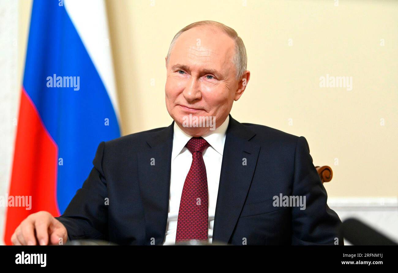 Vladimir POUTINE (président de la Russie) au défilé naval de Saint-Pétersbourg et Cronstadt le 30 juillet 2023. Photo : le Kremlin Moscou via Banque D'Images