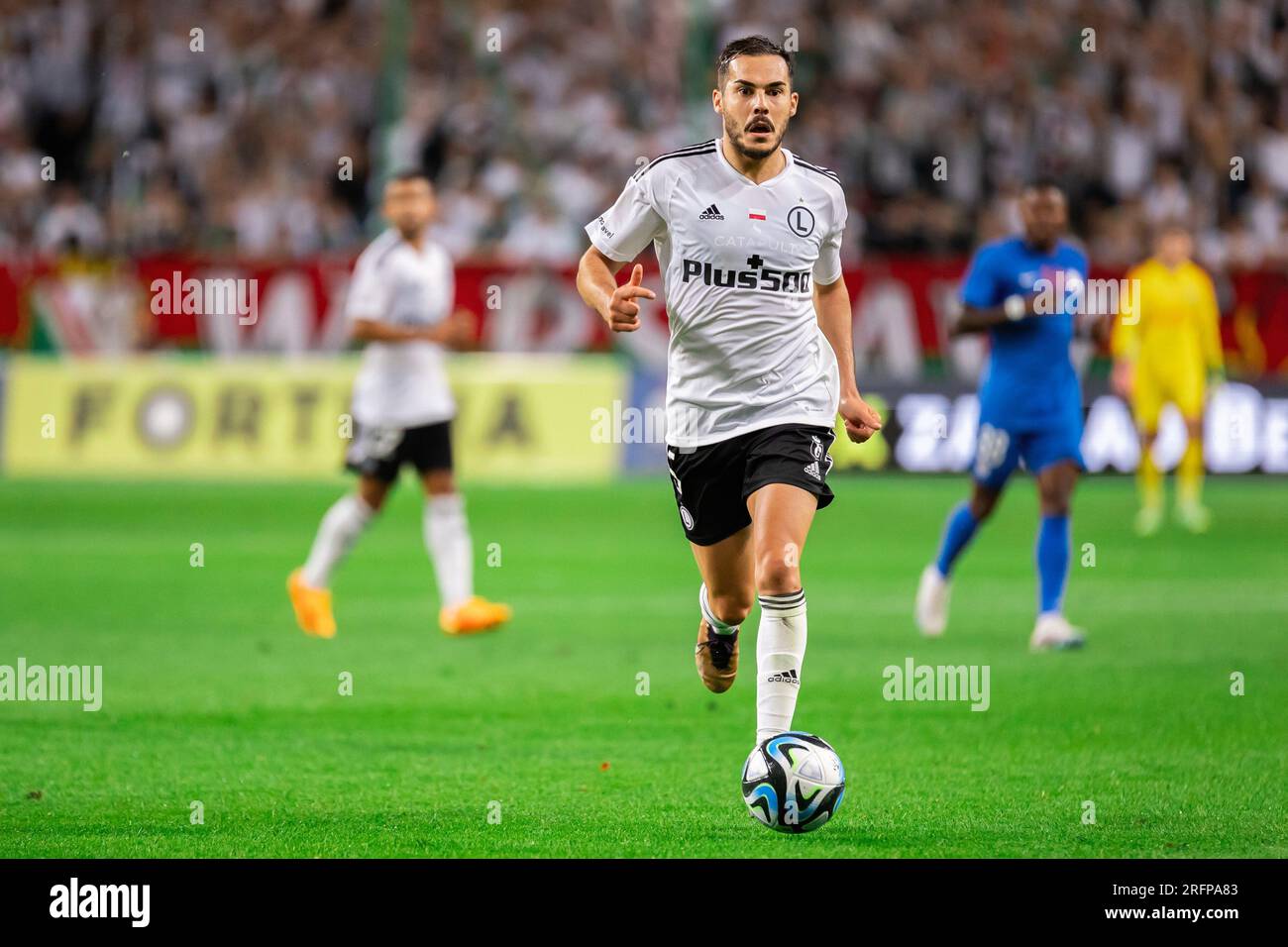 Varsovie, Pologne. 03 août 2023. Yuri Ribeiro de Legia en action lors du deuxième tour de qualification de l'UEFA Europa Conference League entre Legia Warszawa et le FC Ordabasy Shymkent au stade municipal Marshal Jozef Pilsudski Legia de Varsovie. Score final ; Legia Warszawa 3:2 FC Ordabasy Shymkent. (Photo Mikolaj Barbanell/SOPA Images/Sipa USA) crédit : SIPA US/Alamy Live News Banque D'Images