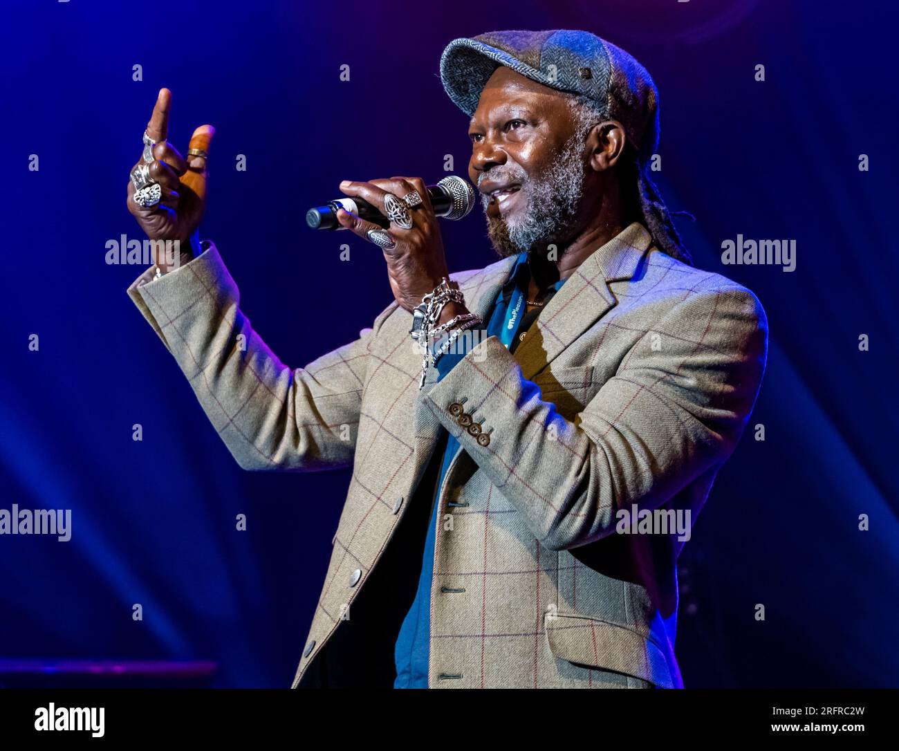 Édimbourg, Écosse, Royaume-Uni, 5 août 2023. Festival d'Édimbourg Fringe lancement de Pleasance : des extraits des spectacles de Pleasance Fringe sont lancés lors d'un événement préliminaire. Photo : Levi Roots, chanteur de reggae dans Sound Clash : Death in the Arena. Crédit : Sally Anderson/Alamy Live News Banque D'Images