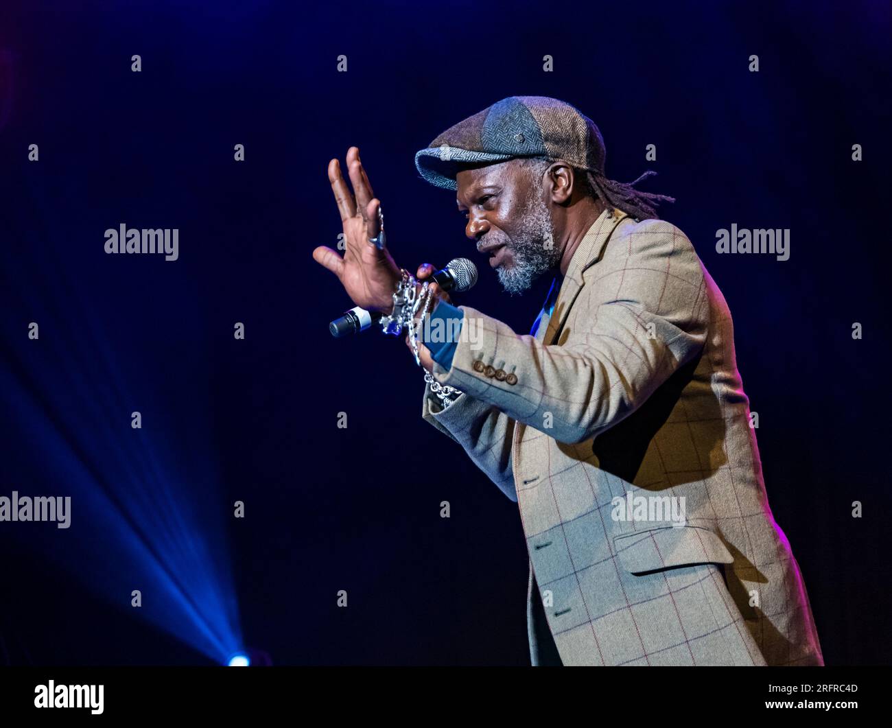 Édimbourg, Écosse, Royaume-Uni, 5 août 2023. Festival d'Édimbourg Fringe lancement de Pleasance : des extraits des spectacles de Pleasance Fringe sont lancés lors d'un événement préliminaire. Photo : Levi Roots, chanteur de reggae dans Sound Clash : Death in the Arena. Crédit : Sally Anderson/Alamy Live News Banque D'Images