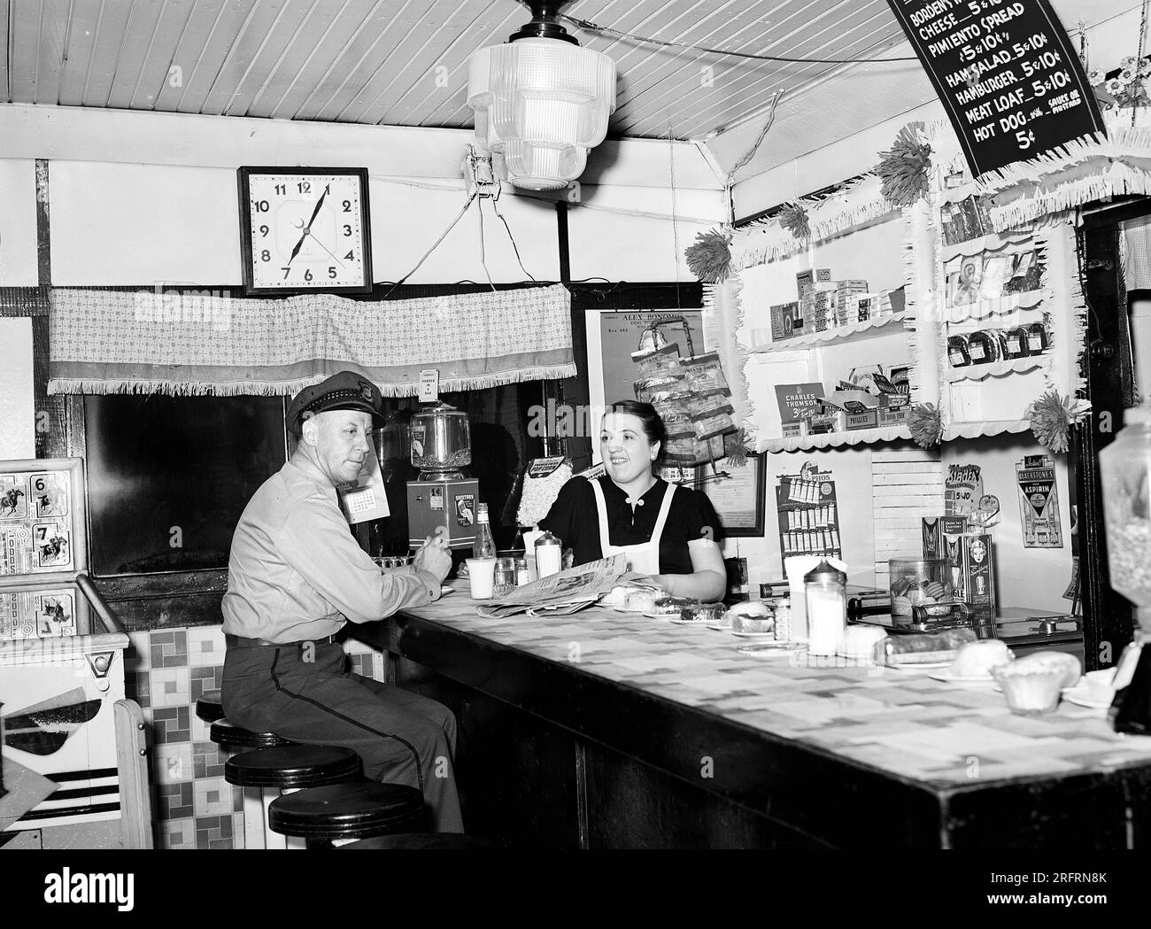 Chauffeur de camion à dîner, Clinton, Indiana, USA, Arthur Rothstein, ÉTATS-UNIS Farm Security Administration, février 1940 Banque D'Images