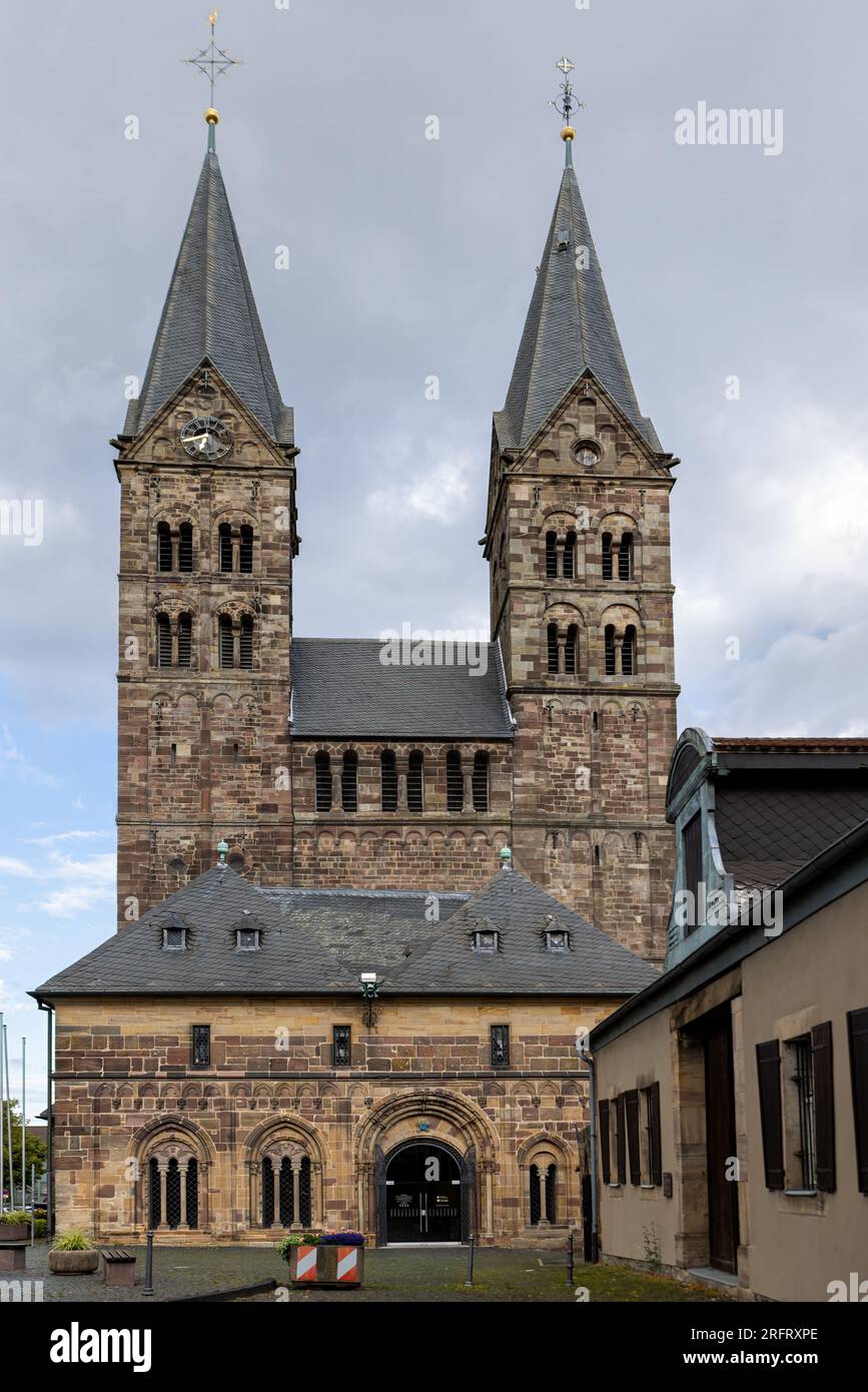 Église Saint-Pierre dans la ville de Fritzlar, Hesse, Allemagne Banque D'Images