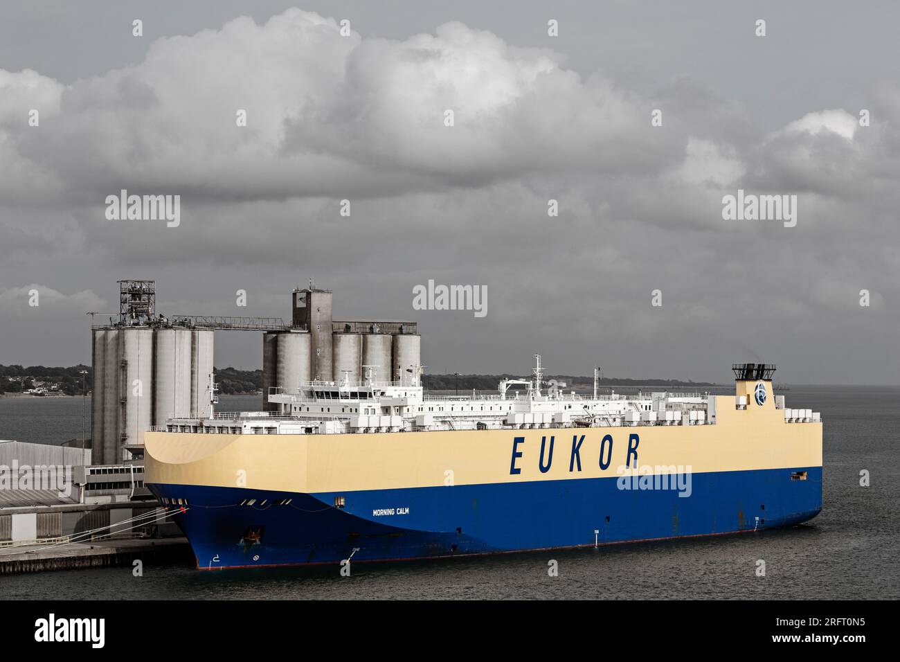 Car Carrier, Southampton docks, Hampshire, Angleterre, Royaume-Uni Banque D'Images