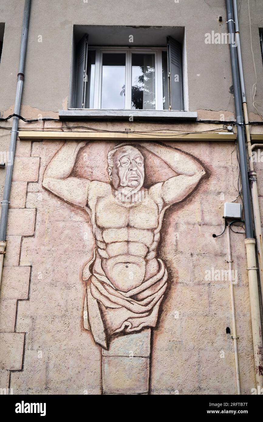 Mural Hitchcock devant le cinéma Mazarin à Aix en Provence France Banque D'Images