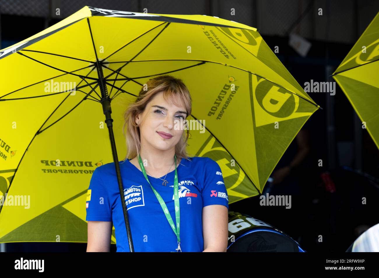 Suzuka, JAPON, 6 août 2023. Yamaha promo girl lors de la 44e course d'endurance Coca-Cola Suzuka 8hrs 2023, Suzuka, Japon. Crédit : Ivica Glavas/Speed Media/Alamy Live News Banque D'Images