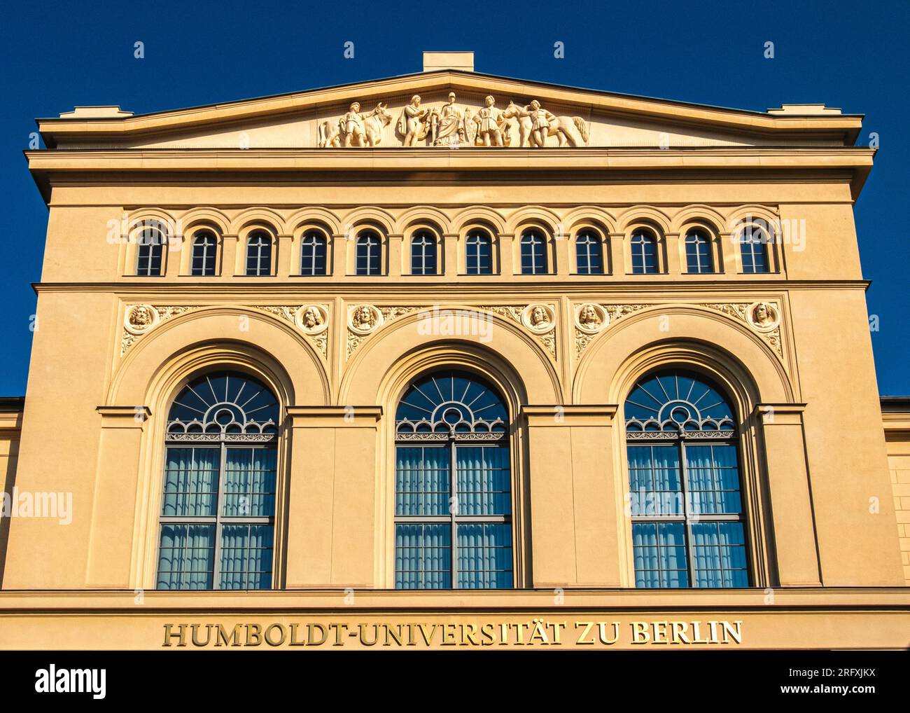 Humboldt University Graduate School, Luisenstrasse, 56, Mitte, Berlin. Le Campus de l'Hôpital de la Charité, hôpital universitaire affilié à Humboldt Universidy Banque D'Images