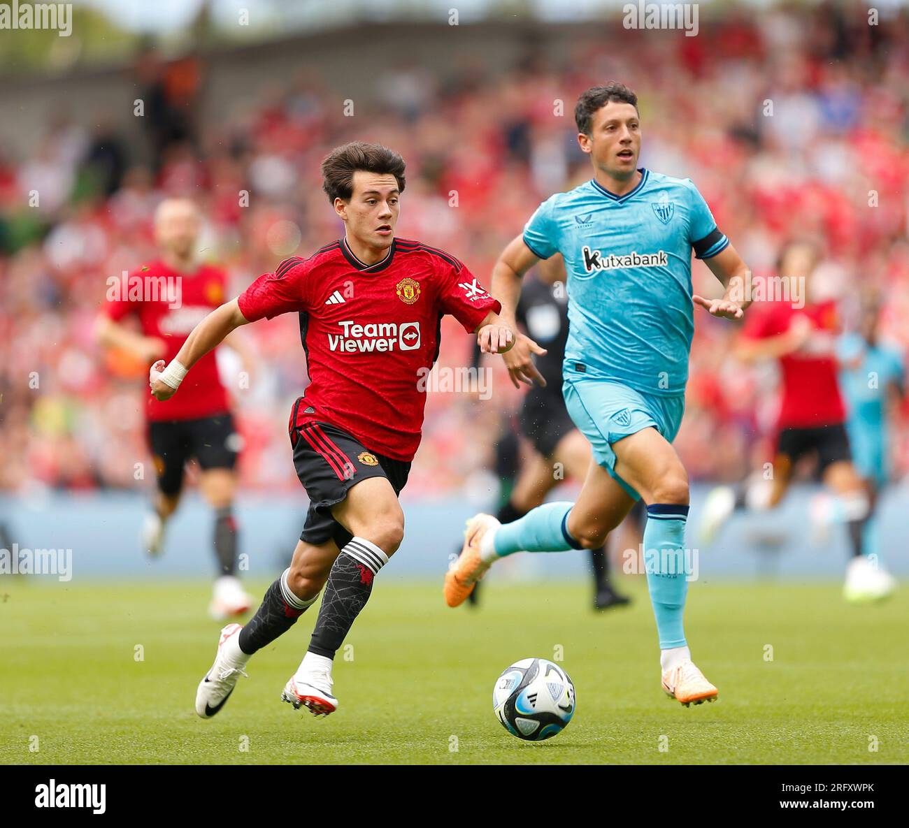 6 août 2023 ; Aviva Stadium, Dublin, Irlande : match amical de pré-saison, Manchester United contre Athletic Bilbao ; Facundo Pellistri de Manchester United fait une course avec le ballon Banque D'Images