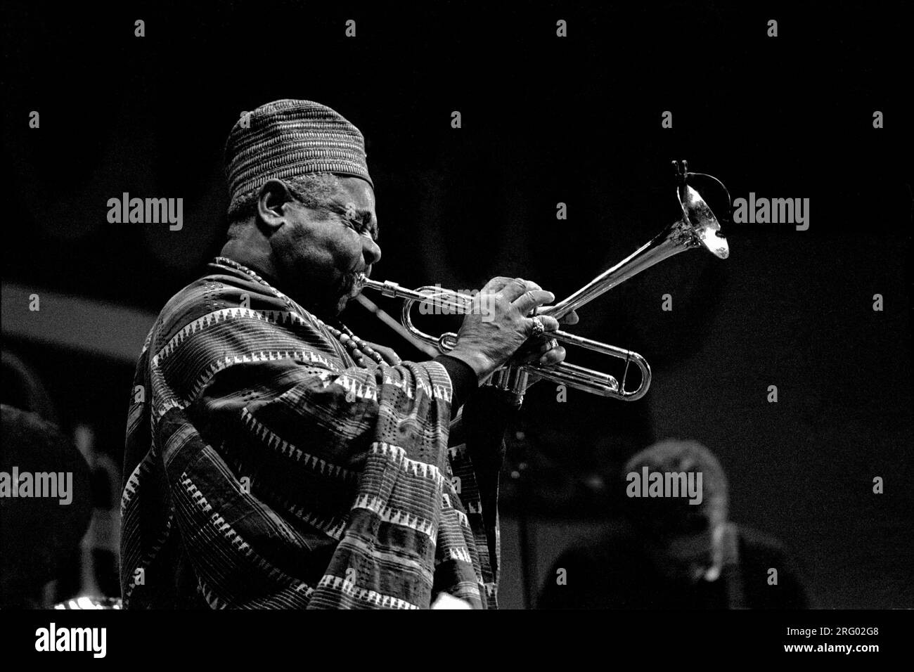 Dizzy Gelespie préformes au Monterey Jazz Festival dans les années 1980 Banque D'Images